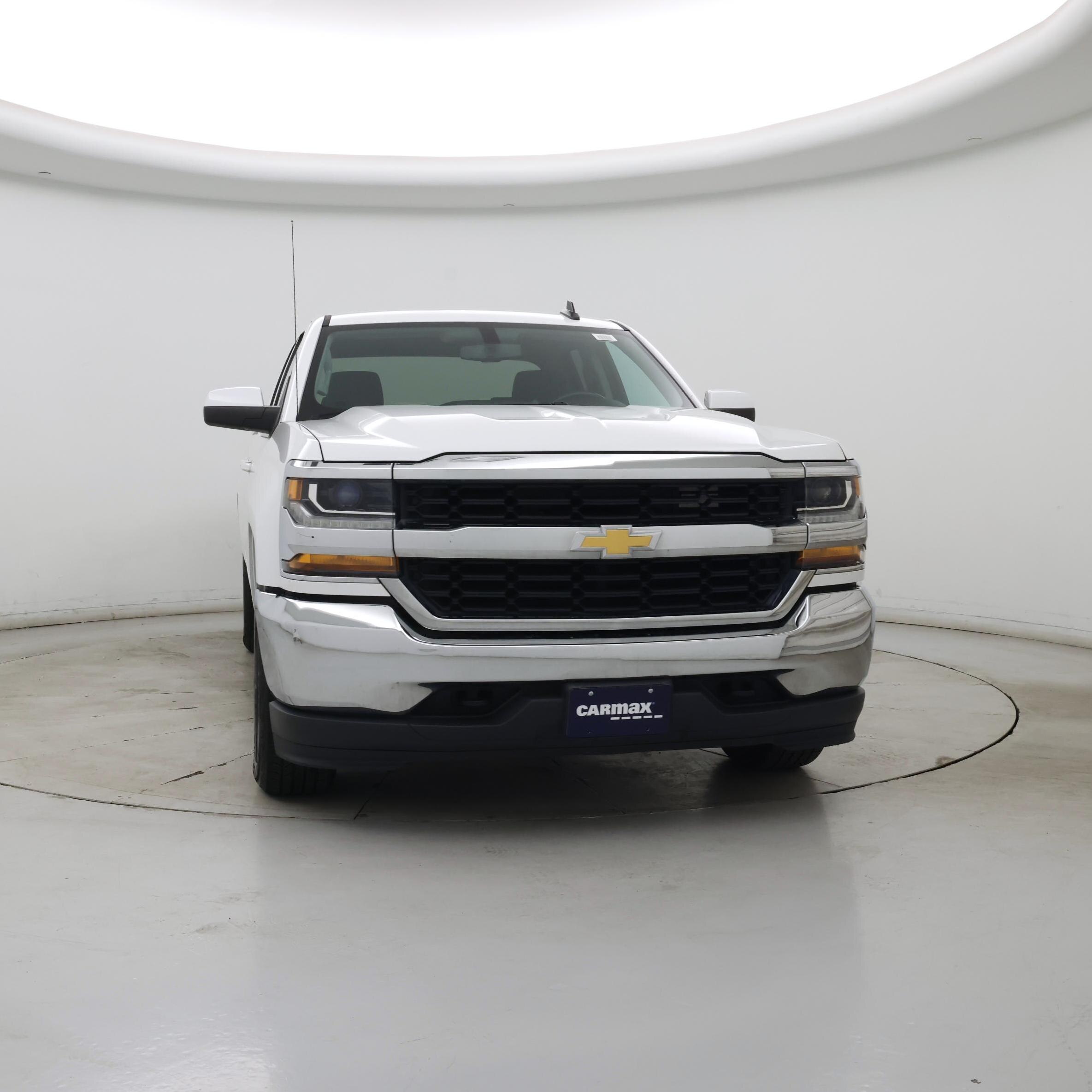 Thumbnail: 2019 Chevrolet Silverado 1500 - 5