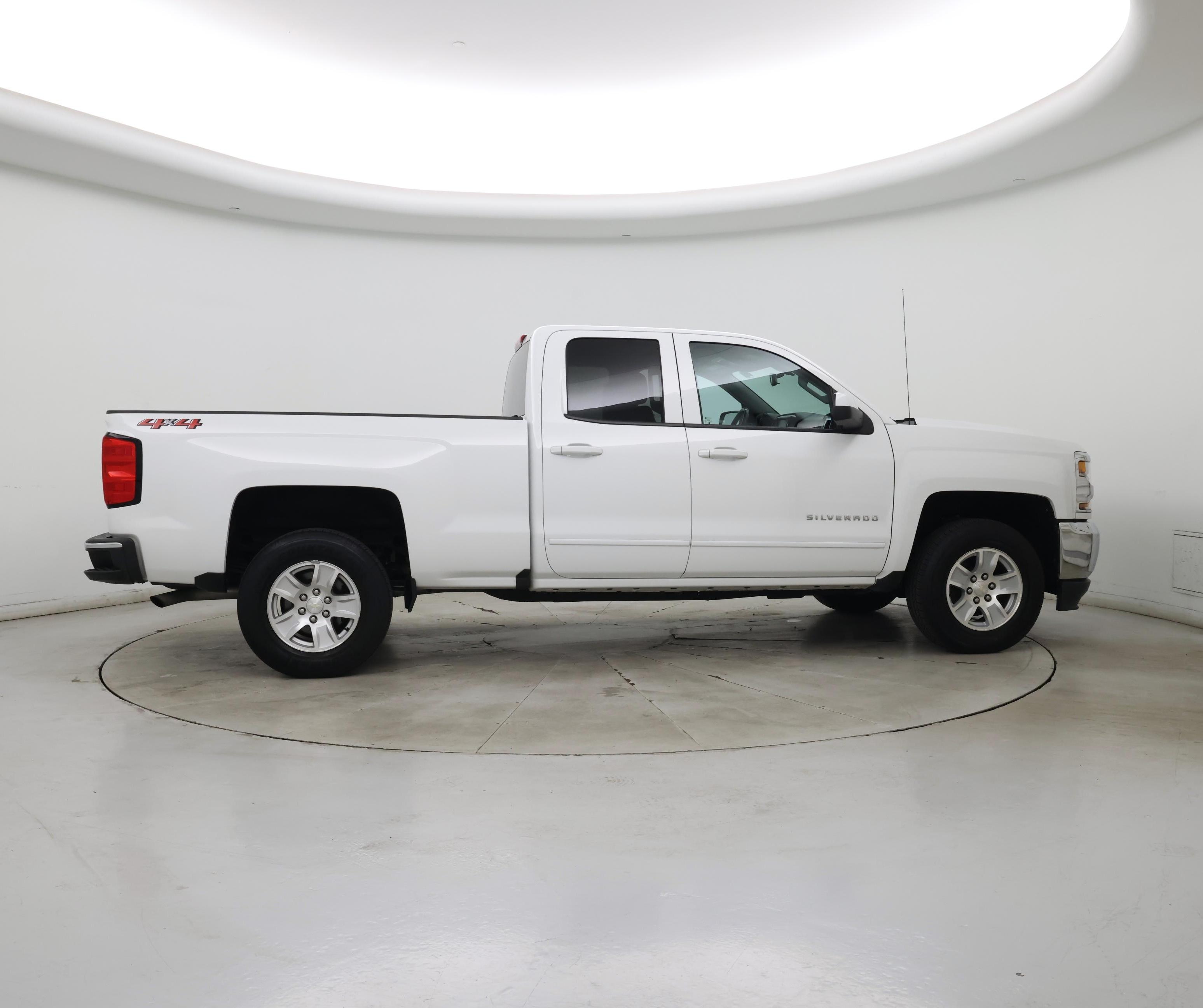 Thumbnail: 2019 Chevrolet Silverado 1500 - 7