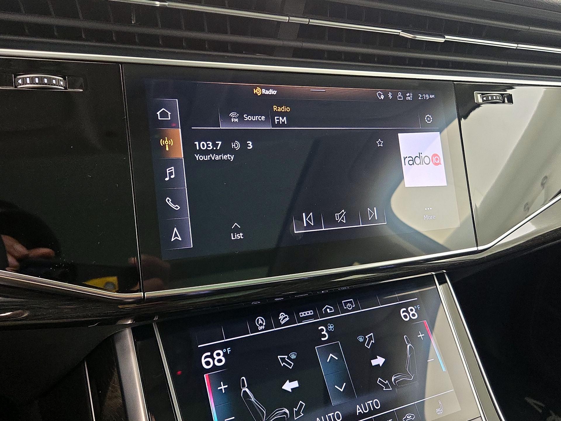 Thumbnail: 2022 Audi Q7 - 16