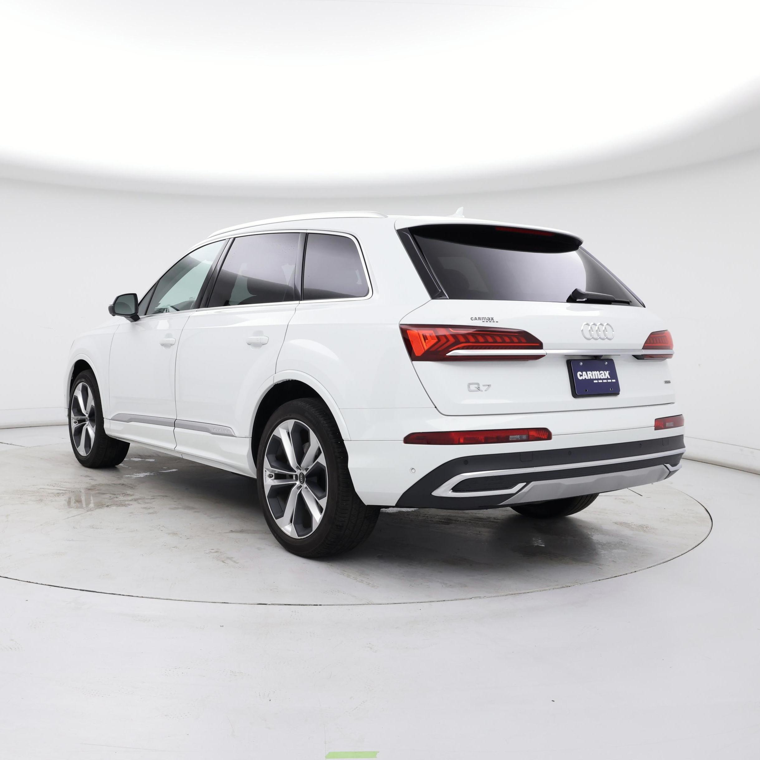 Thumbnail: 2022 Audi Q7 - 2