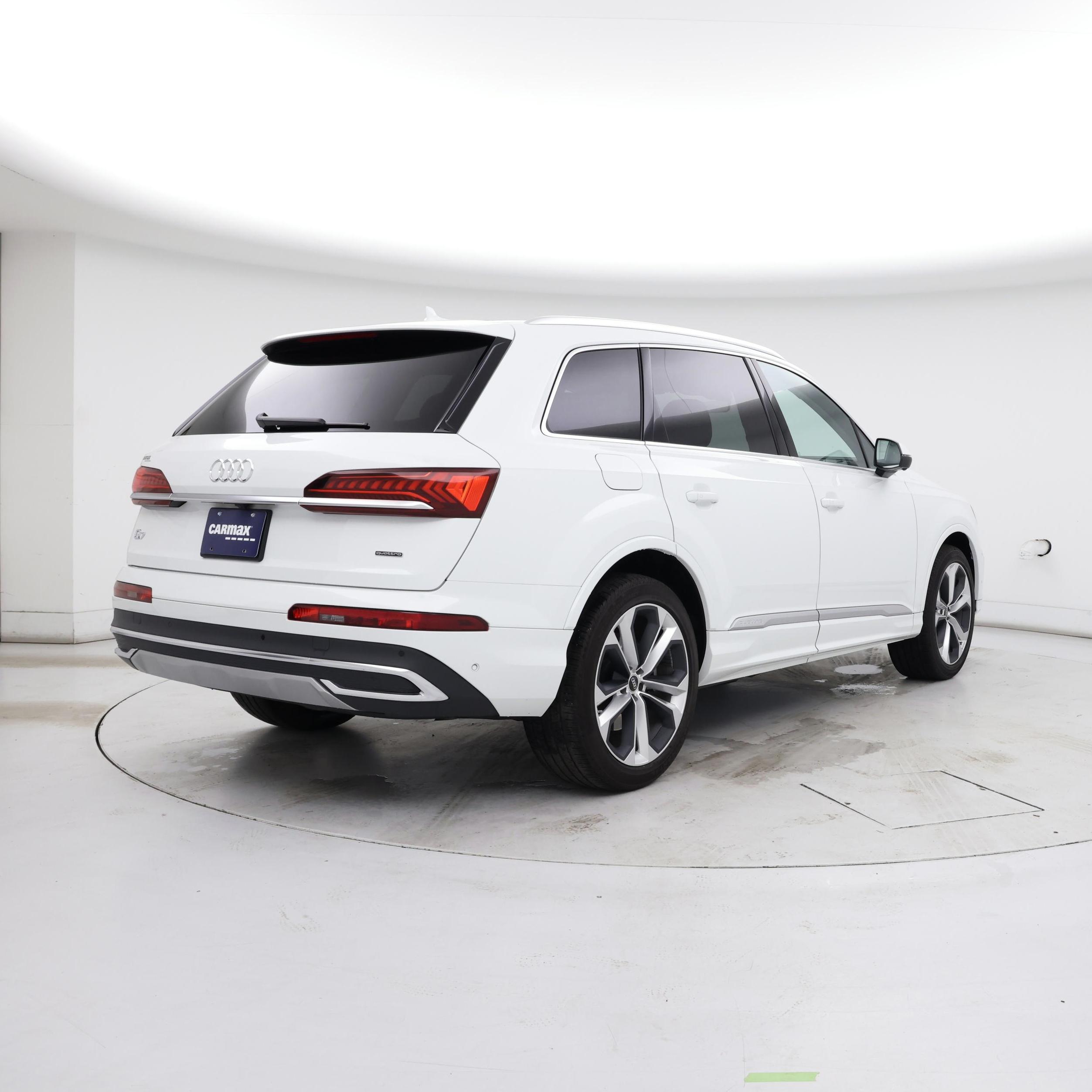 Thumbnail: 2022 Audi Q7 - 8