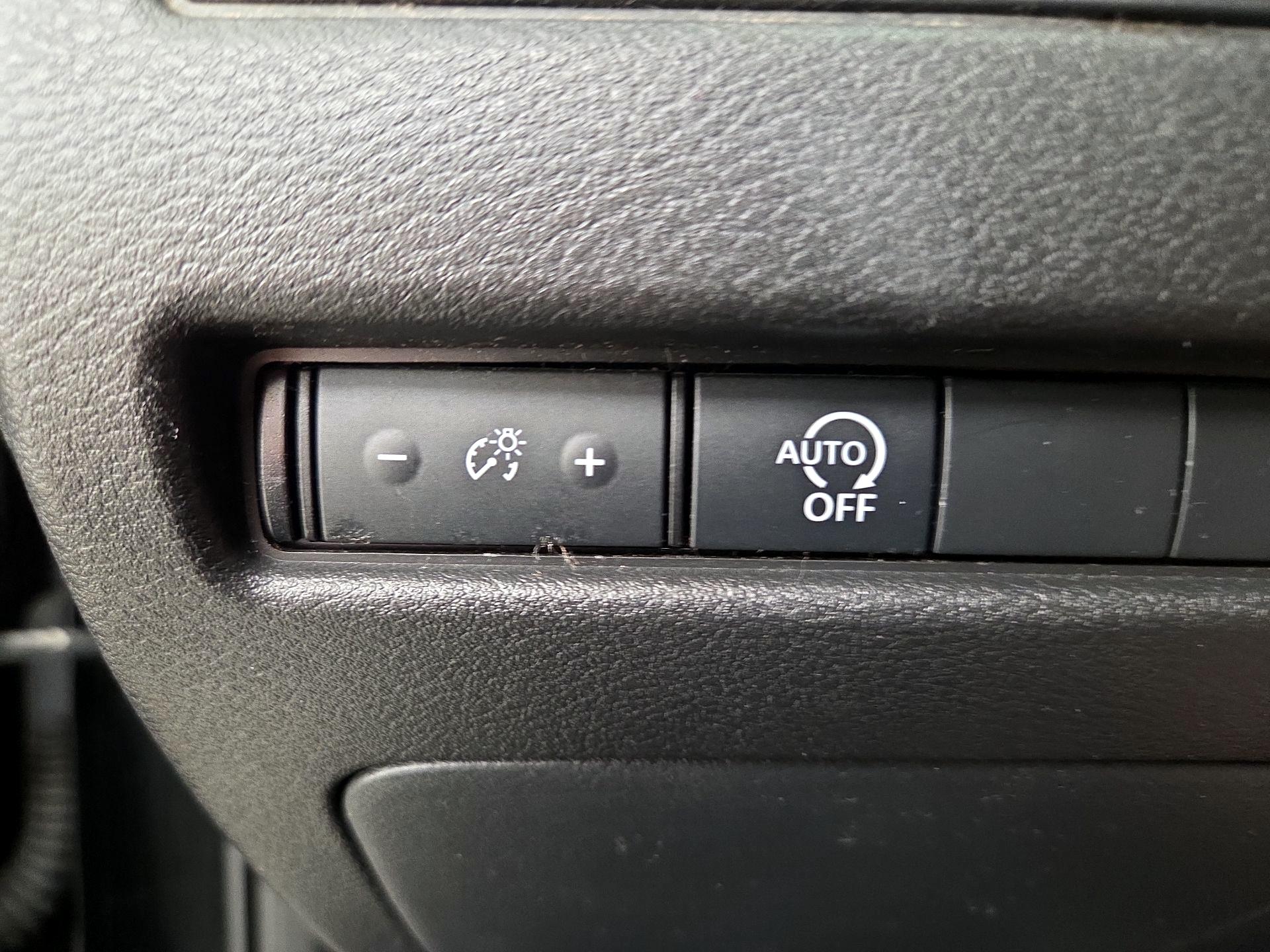 Thumbnail: 2023 Nissan Rogue - 13