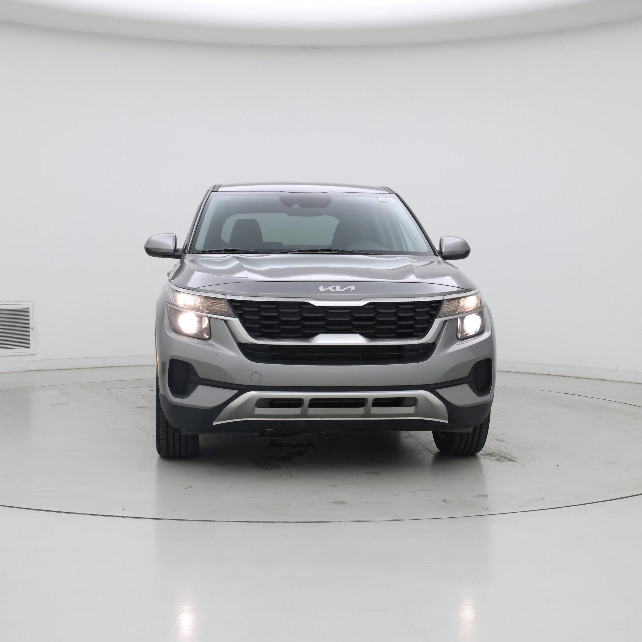 Thumbnail: 2023 Kia Seltos - 5