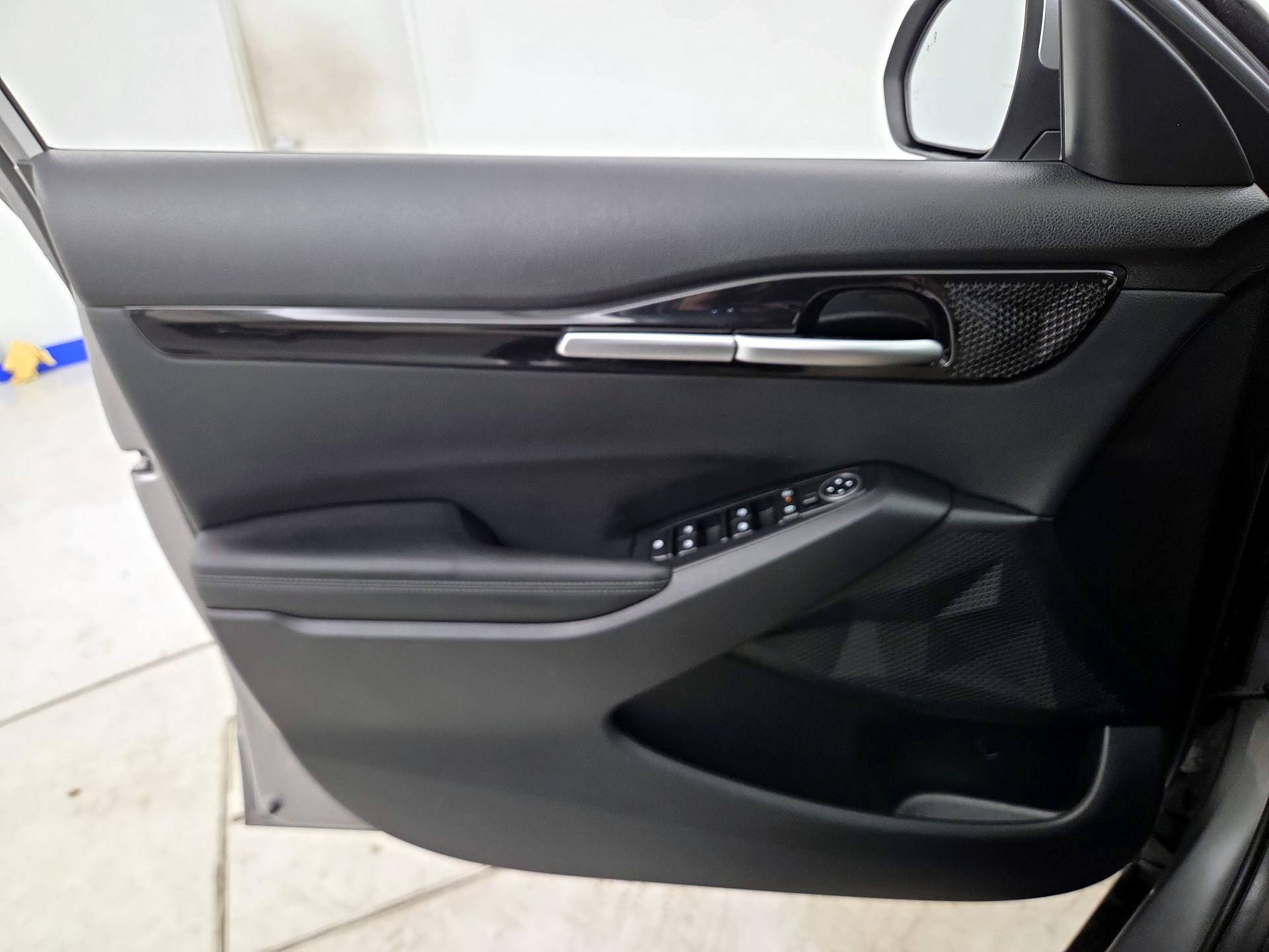 Thumbnail: 2025 Kia Seltos - 12