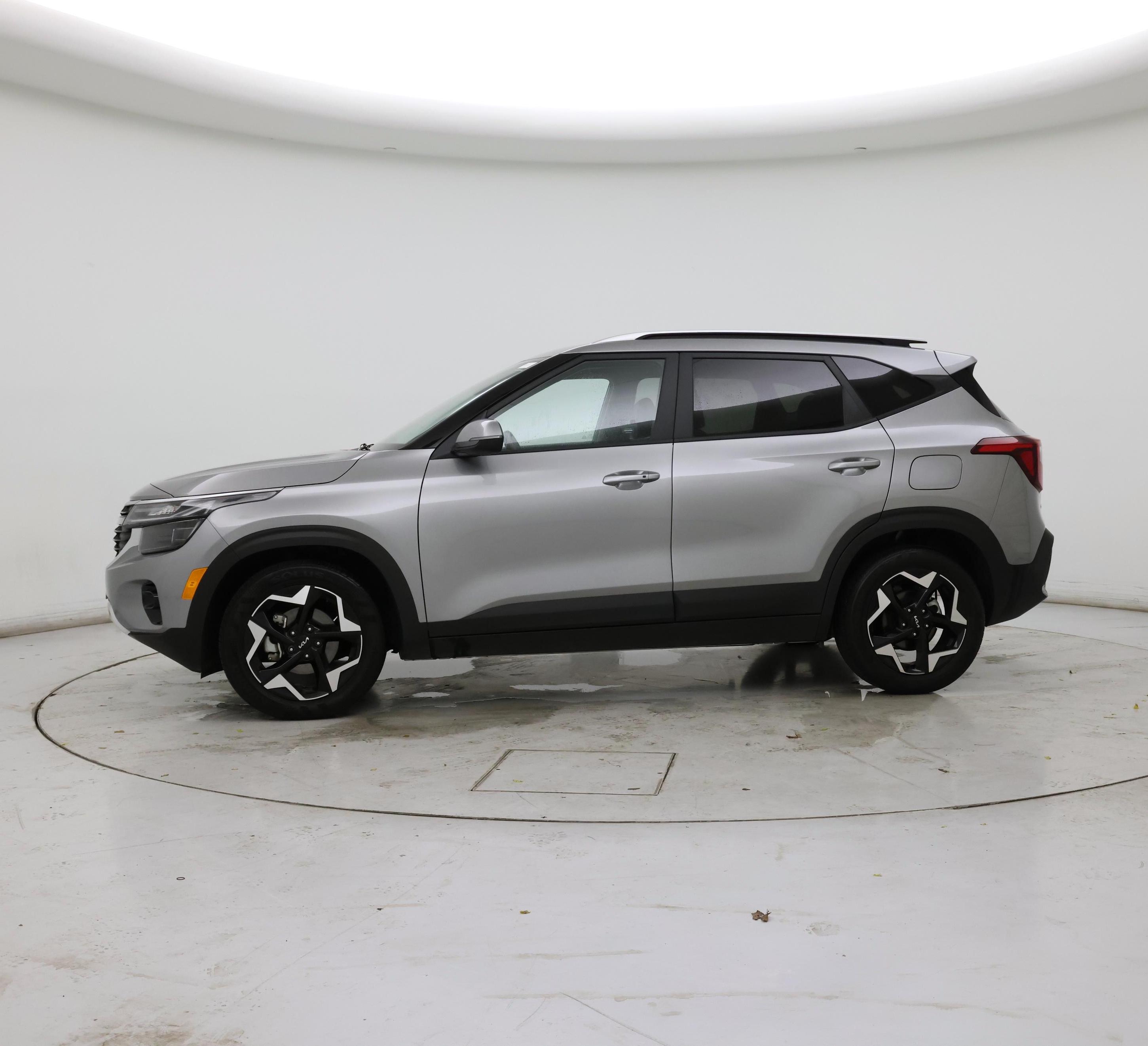 Thumbnail: 2025 Kia Seltos - 3