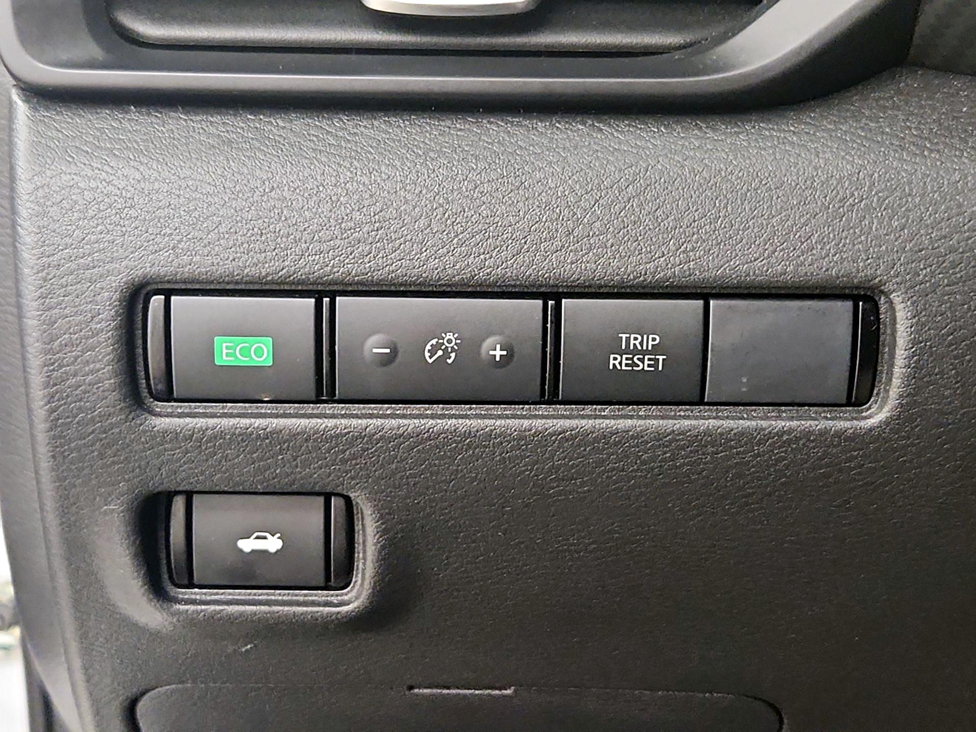 Thumbnail: 2025 Nissan Sentra - 11