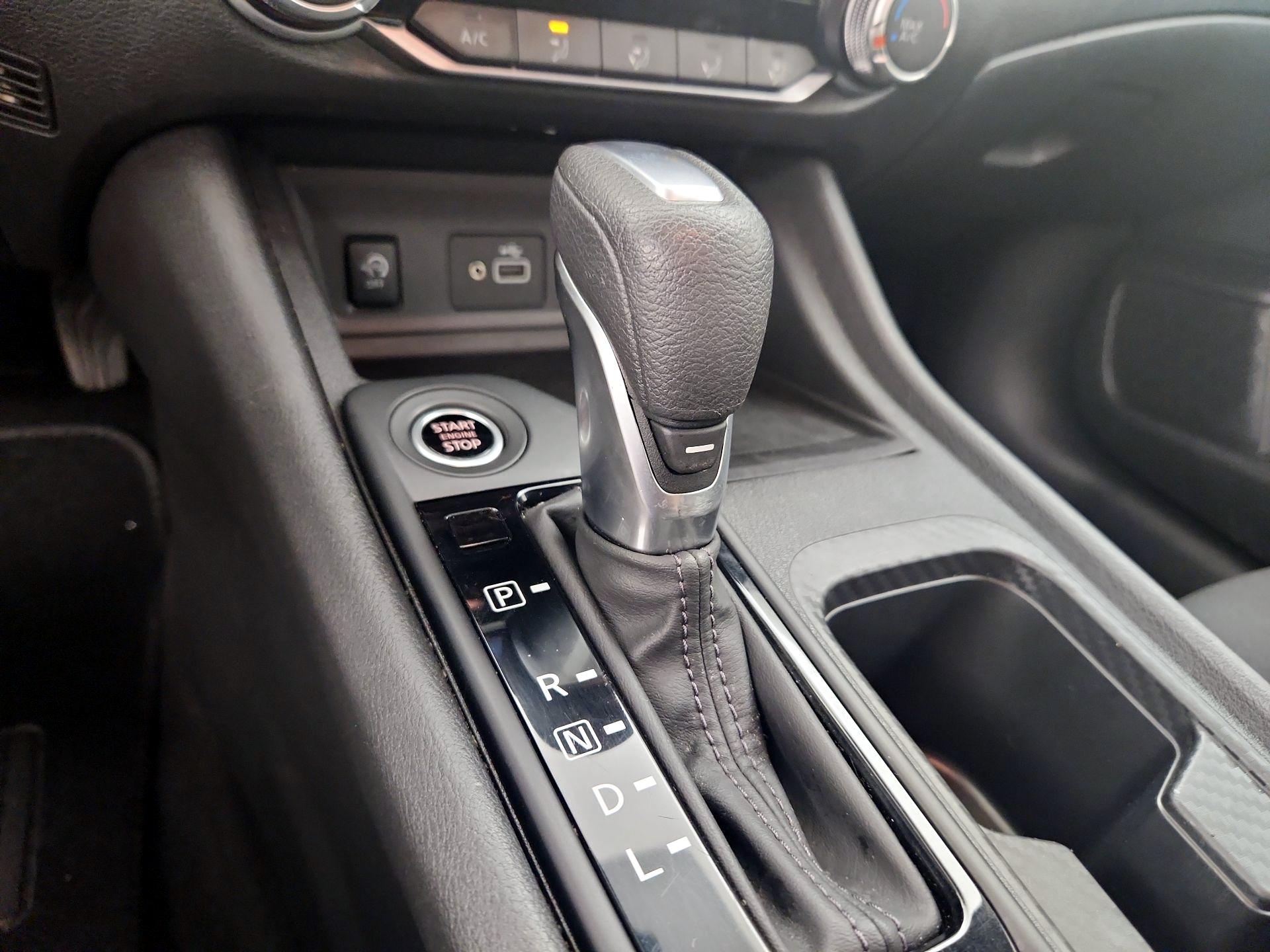 Thumbnail: 2025 Nissan Sentra - 15