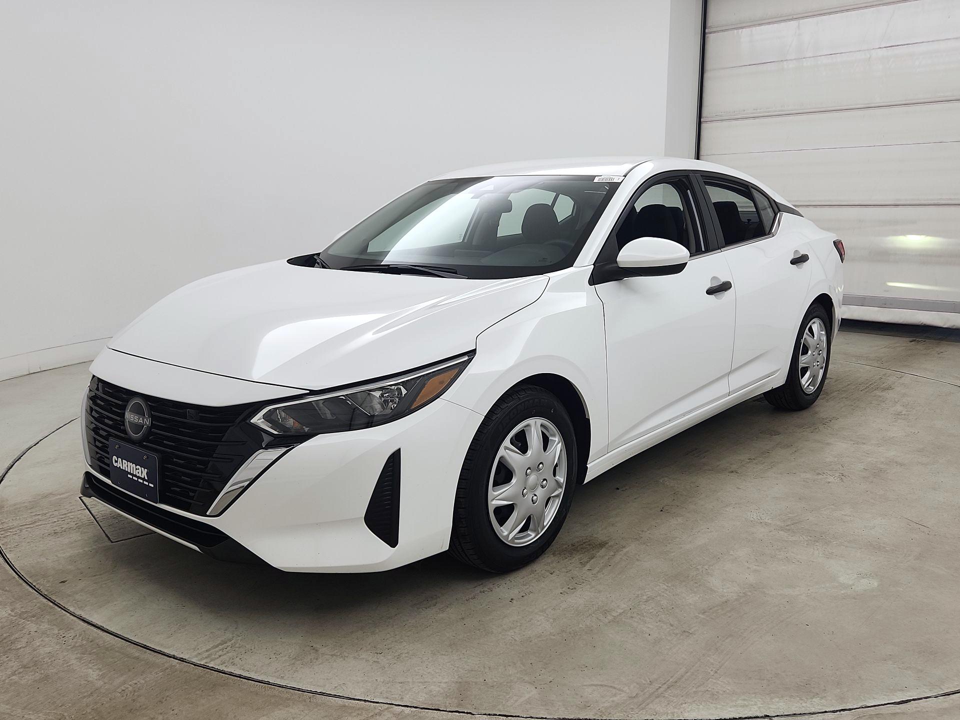 Thumbnail: 2025 Nissan Sentra - 3