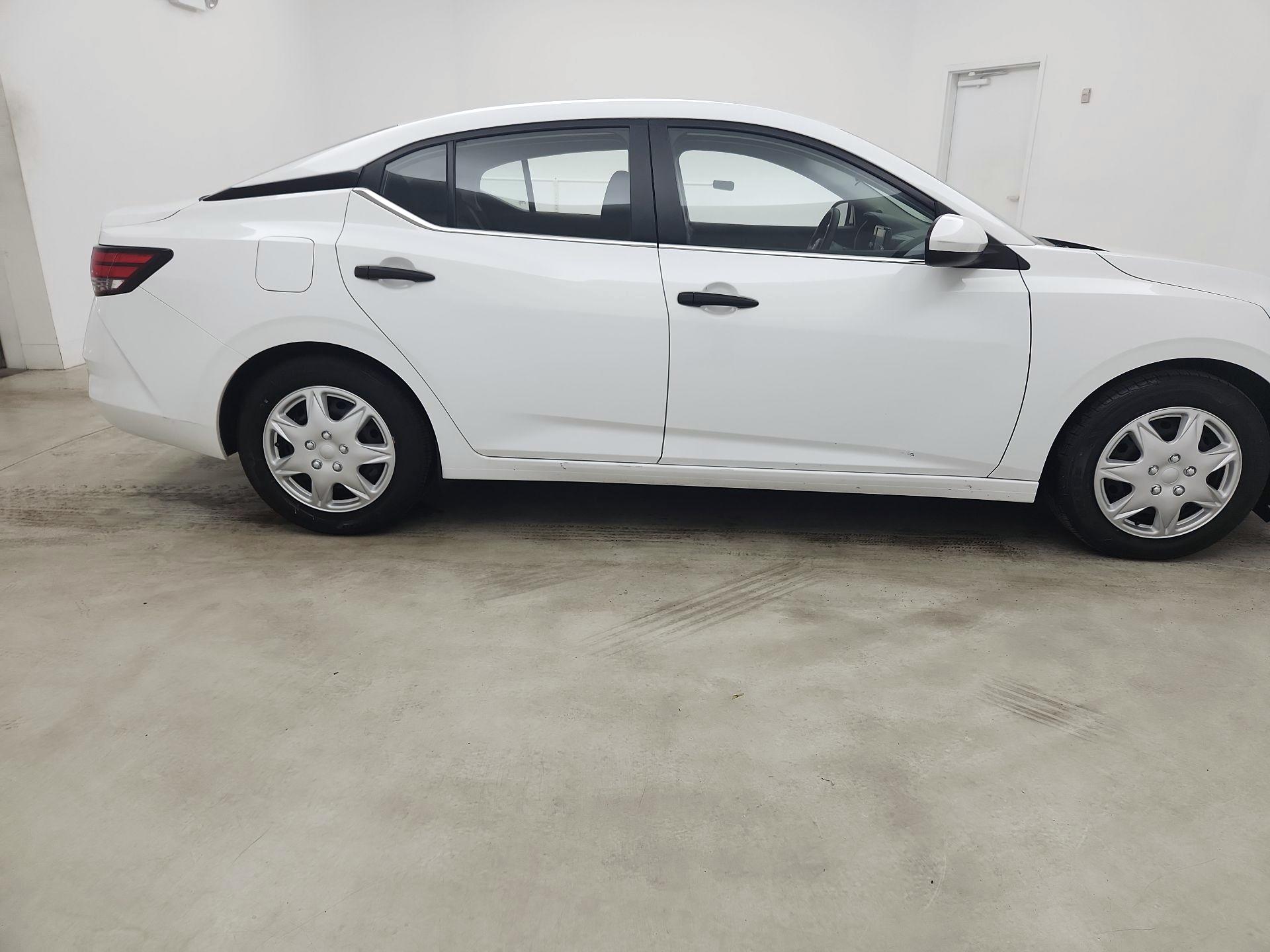 Thumbnail: 2025 Nissan Sentra - 4