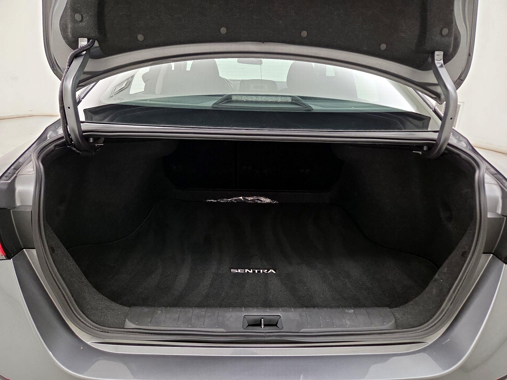 Thumbnail: 2025 Nissan Sentra - 20