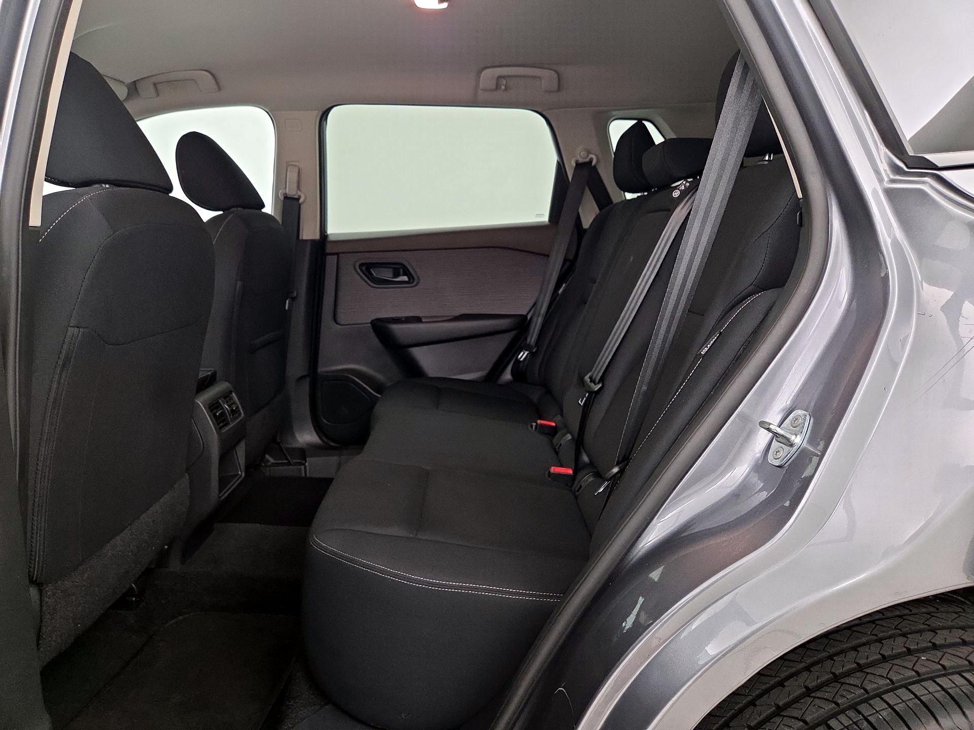 Thumbnail: 2023 Nissan Rogue - 19