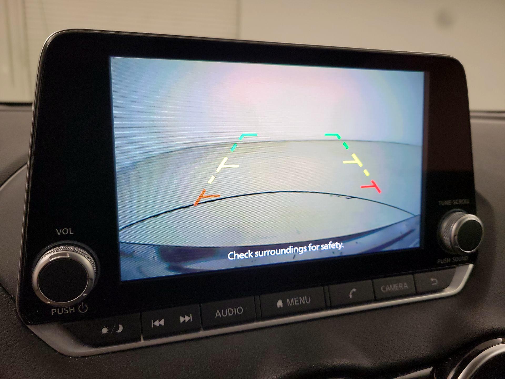 Thumbnail: 2023 Nissan Sentra - 14