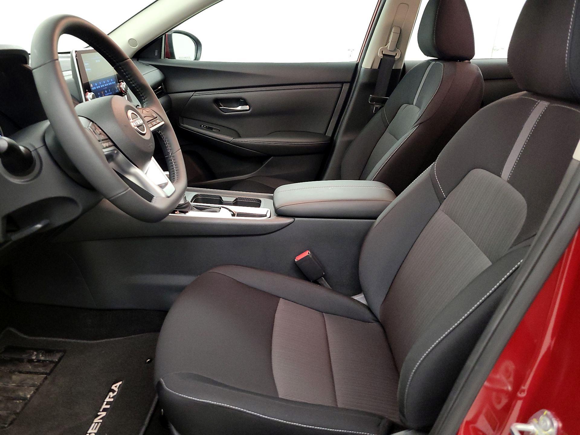 Thumbnail: 2025 Nissan Sentra - 11