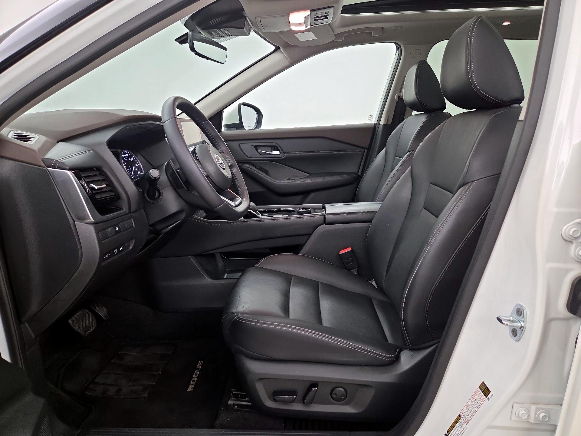 Thumbnail: 2023 Nissan Rogue - 11