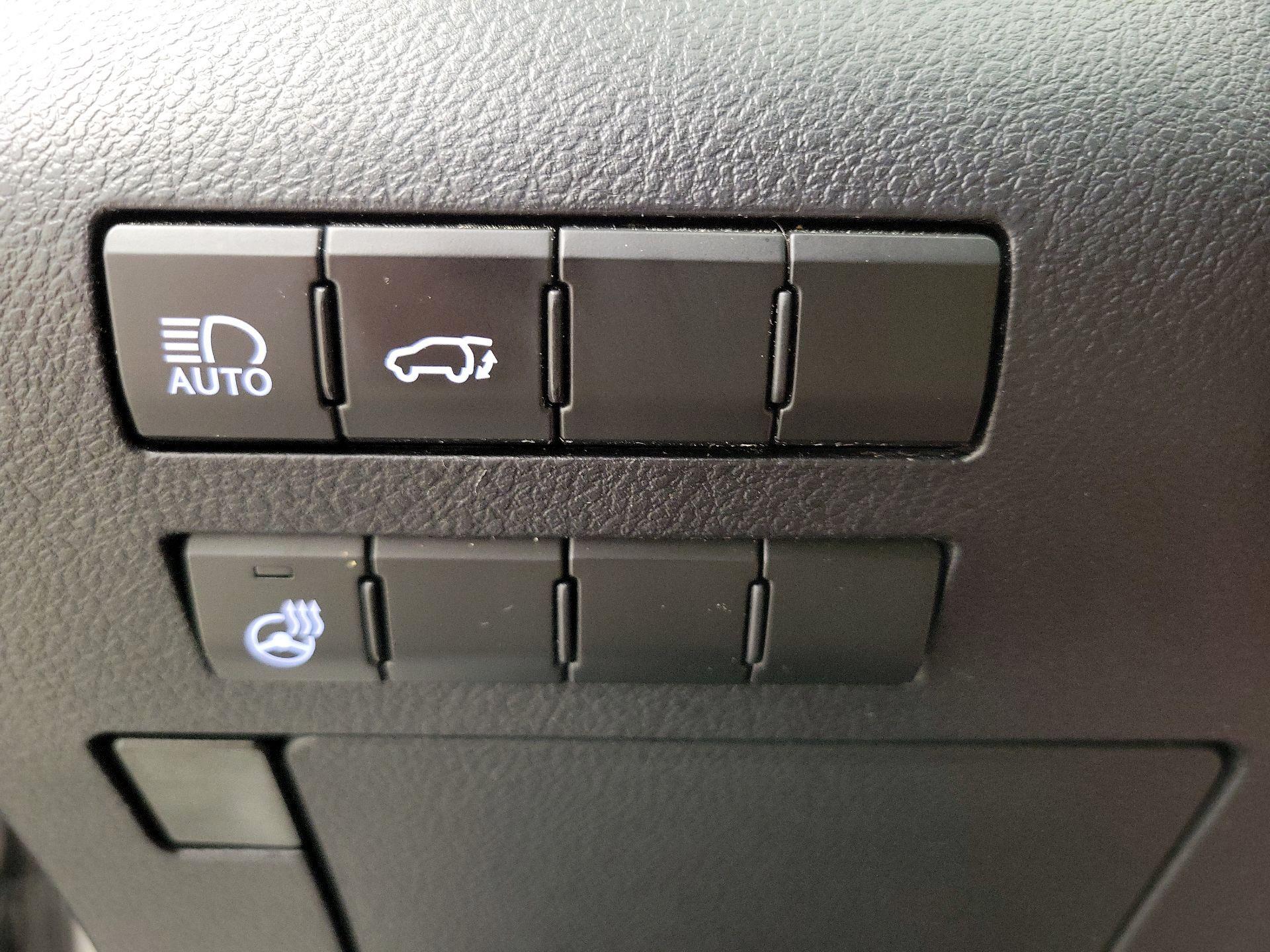 Thumbnail: 2022 Lexus RX - 13