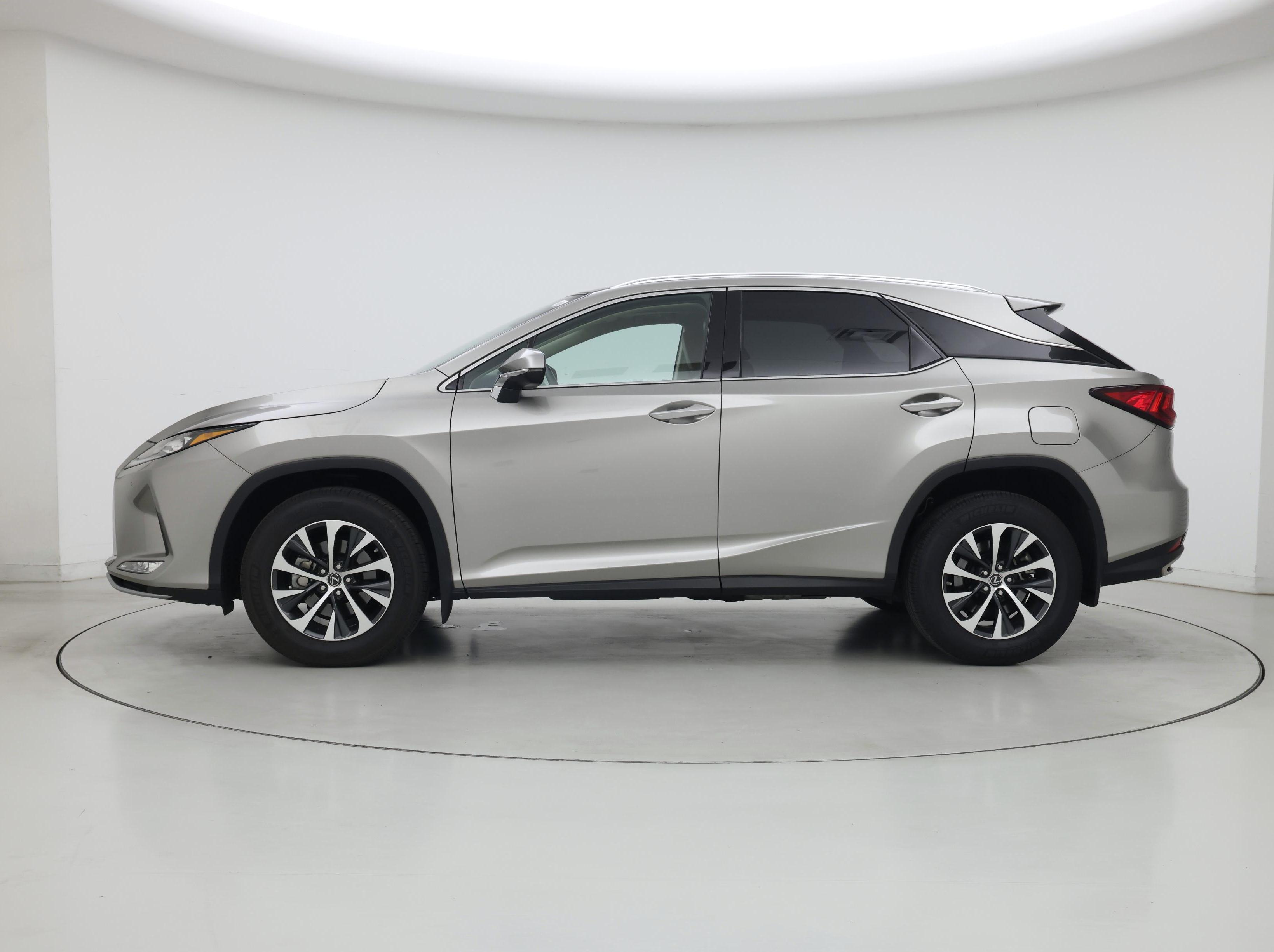 Thumbnail: 2022 Lexus RX - 3