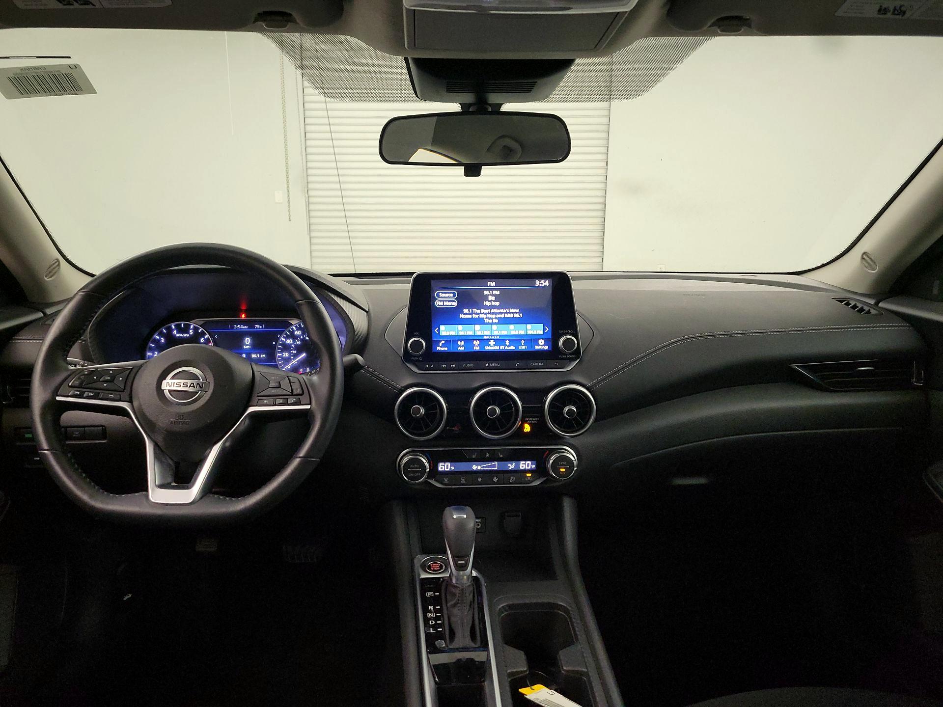 Thumbnail: 2023 Nissan Sentra - 9