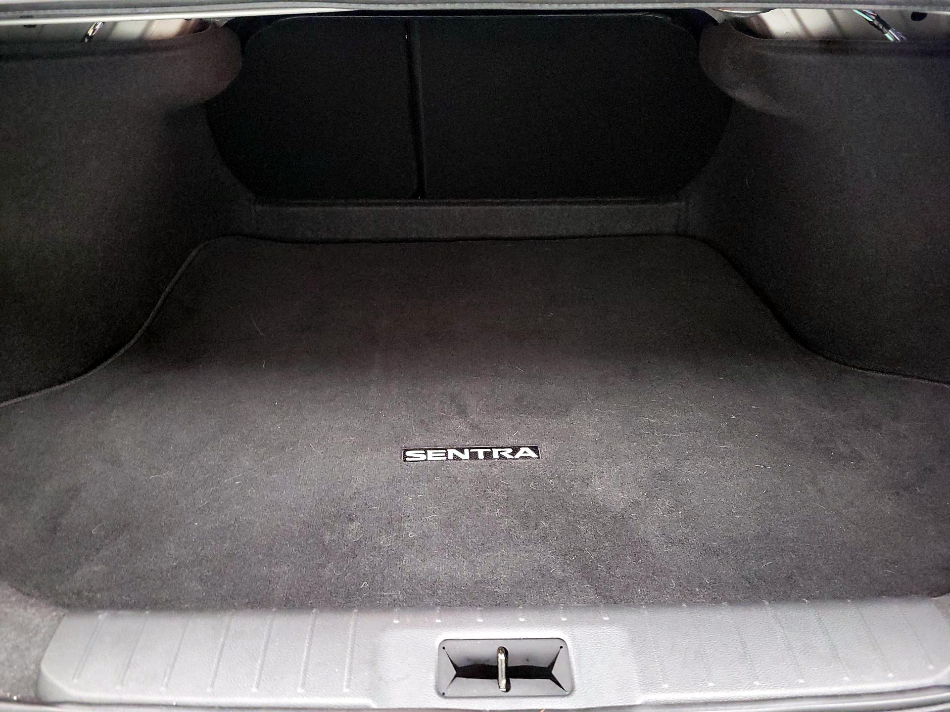 Thumbnail: 2023 Nissan Sentra - 20