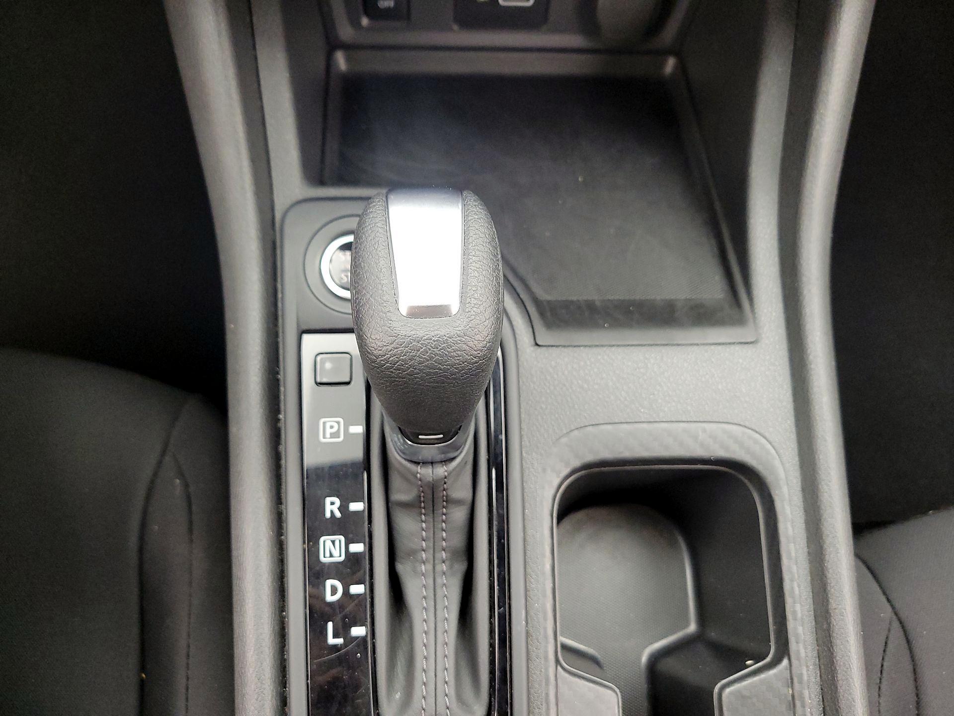 Thumbnail: 2025 Nissan Sentra - 17