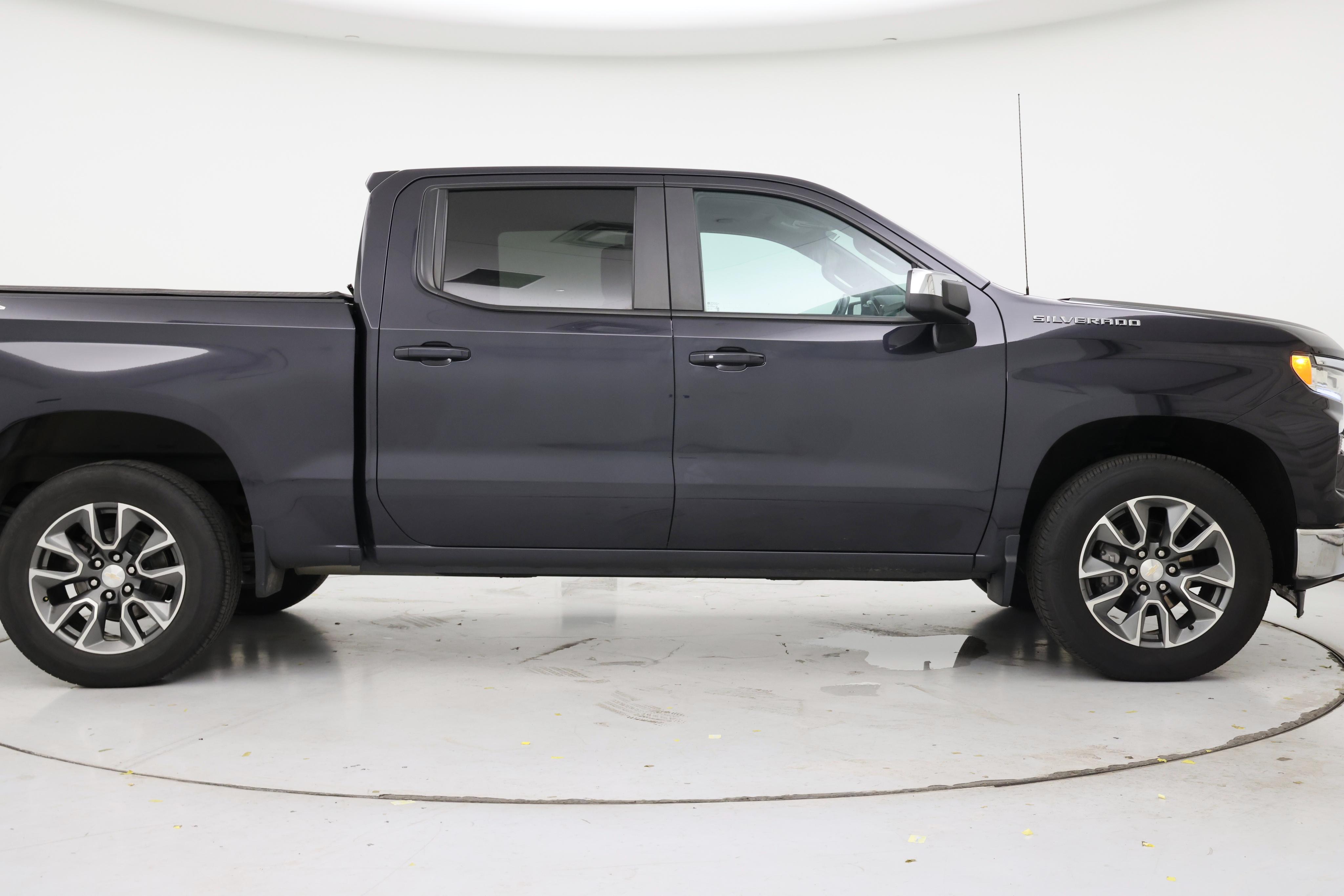 Thumbnail: 2023 Chevrolet Silverado 1500 - 7