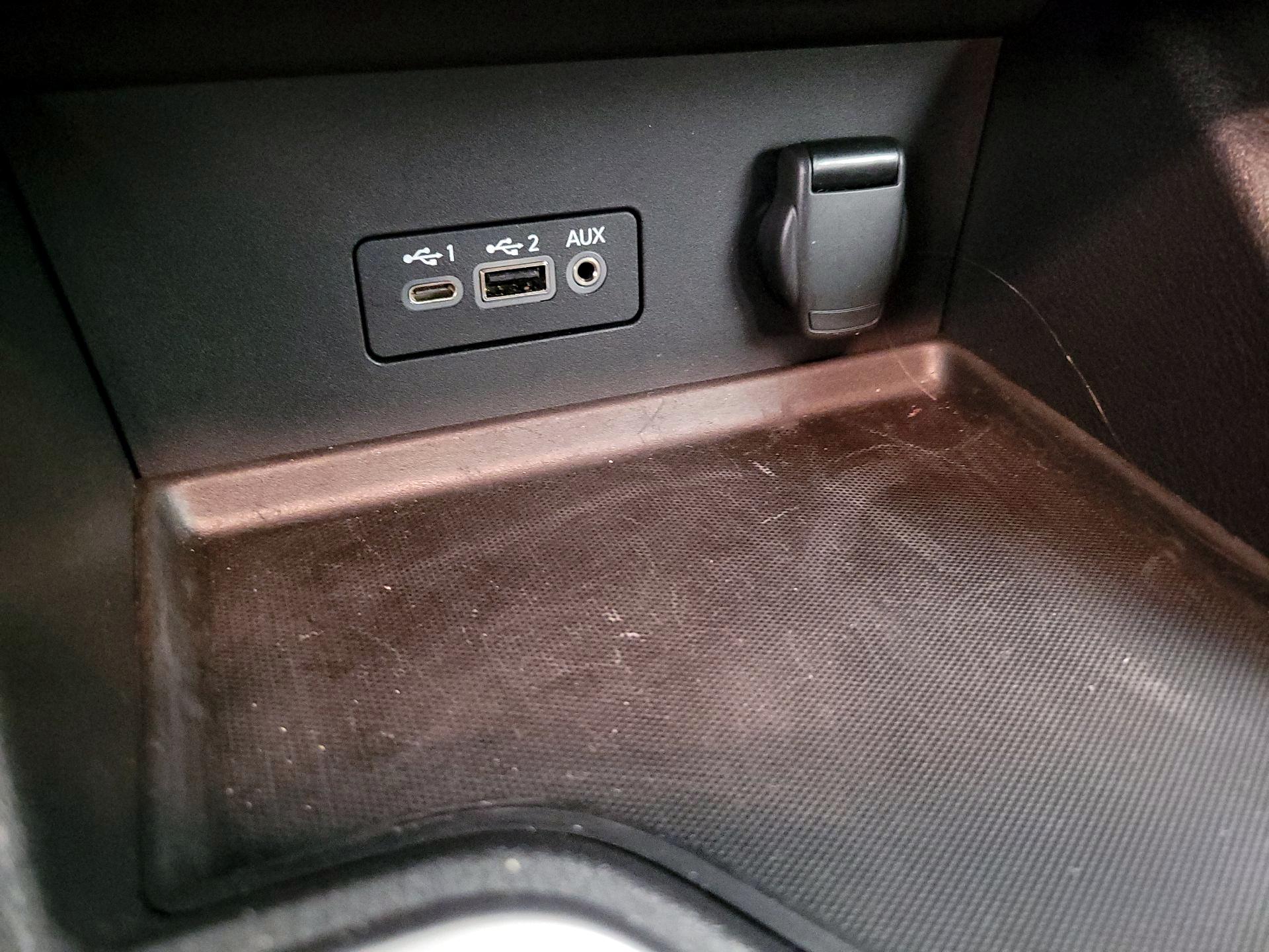 Thumbnail: 2023 Nissan Sentra - 18