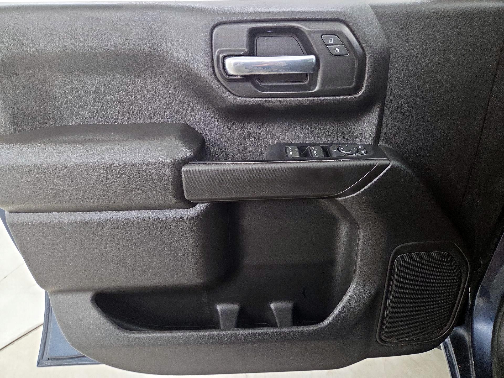 Thumbnail: 2021 Chevrolet Silverado 1500 - 12