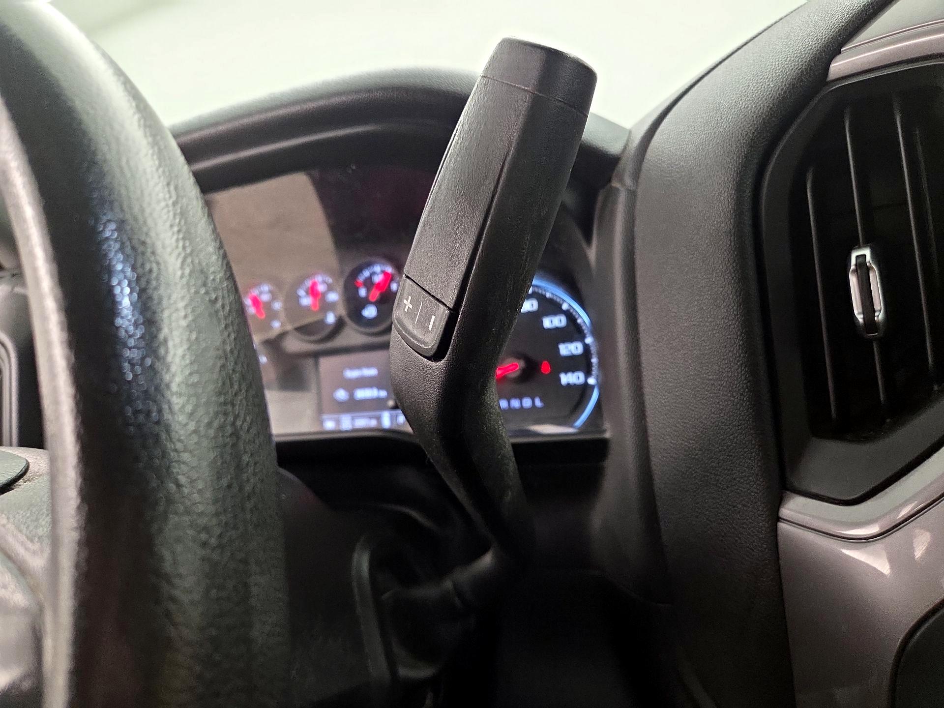 Thumbnail: 2021 Chevrolet Silverado 1500 - 17