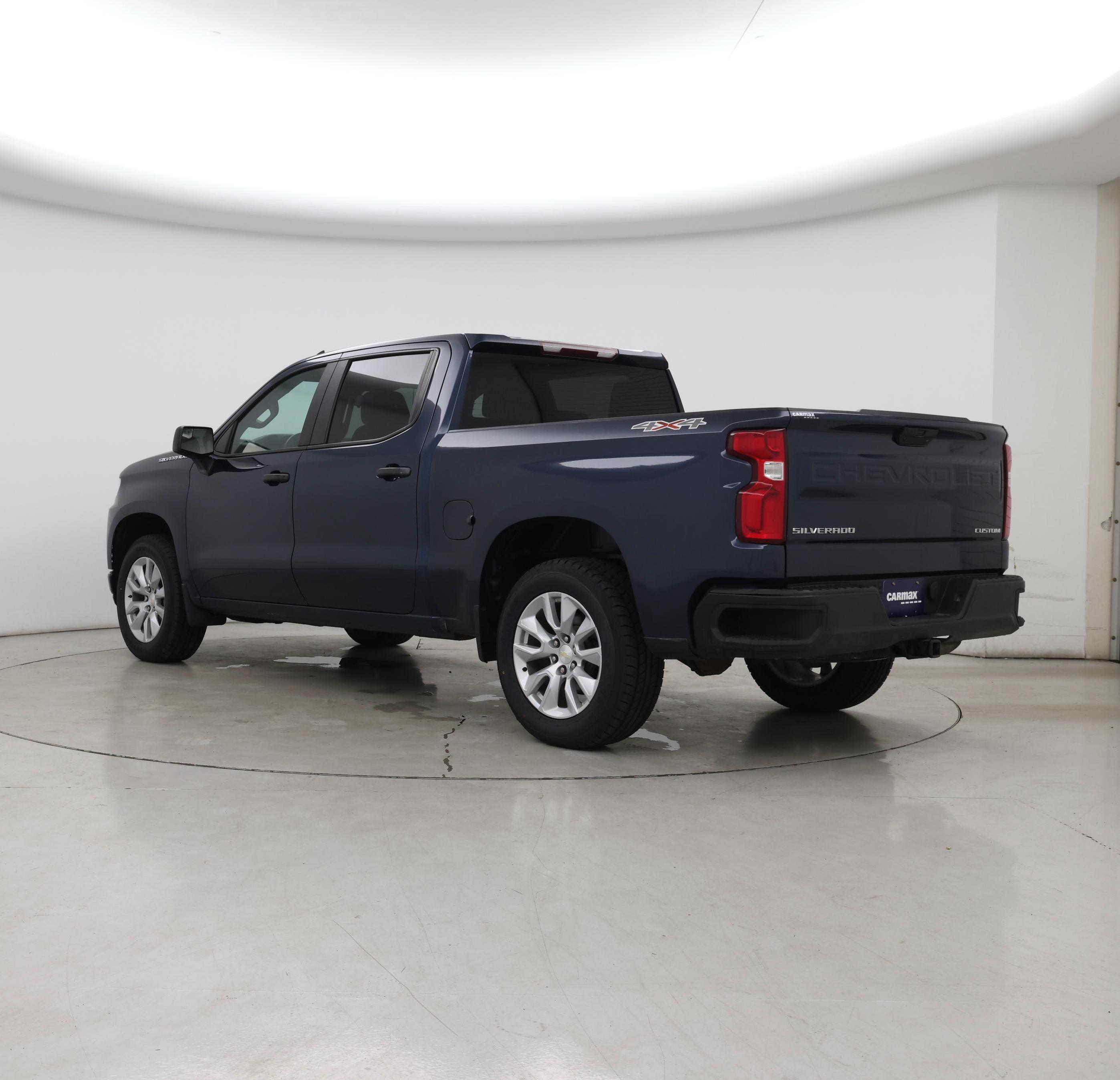 Thumbnail: 2021 Chevrolet Silverado 1500 - 2