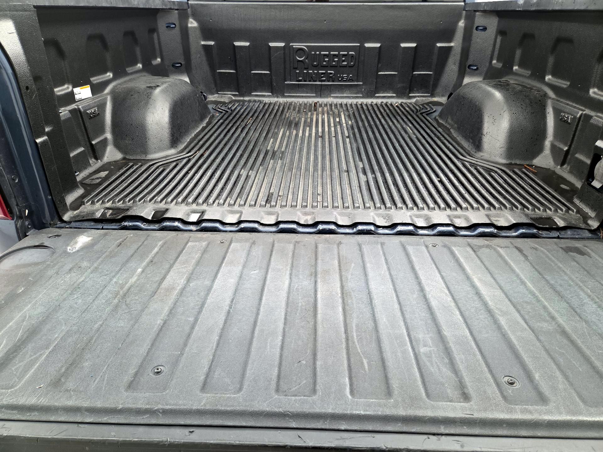 Thumbnail: 2021 Chevrolet Silverado 1500 - 20