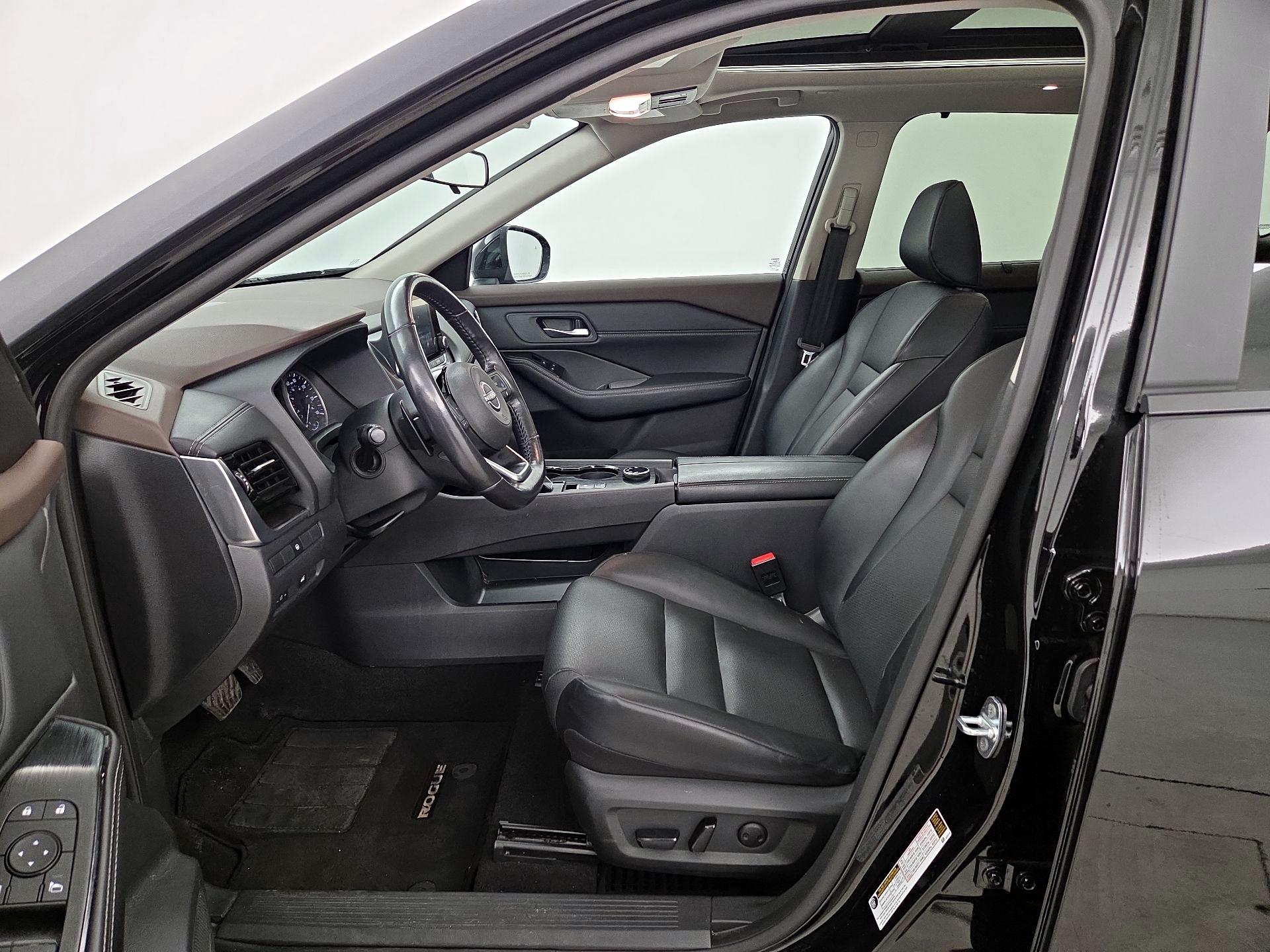 Thumbnail: 2023 Nissan Rogue - 11