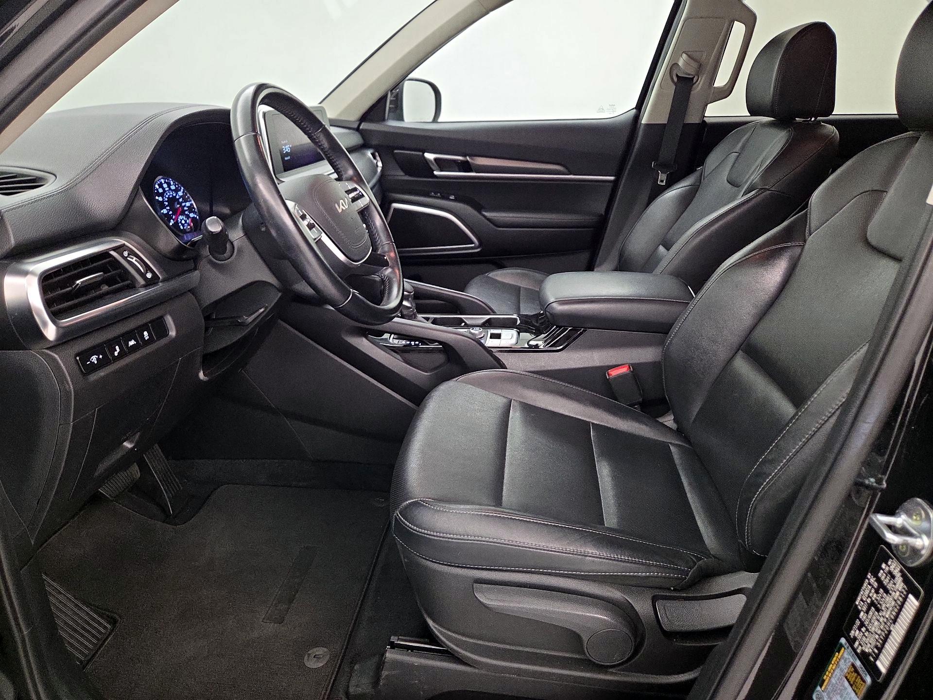 Thumbnail: 2022 Kia Telluride - 11