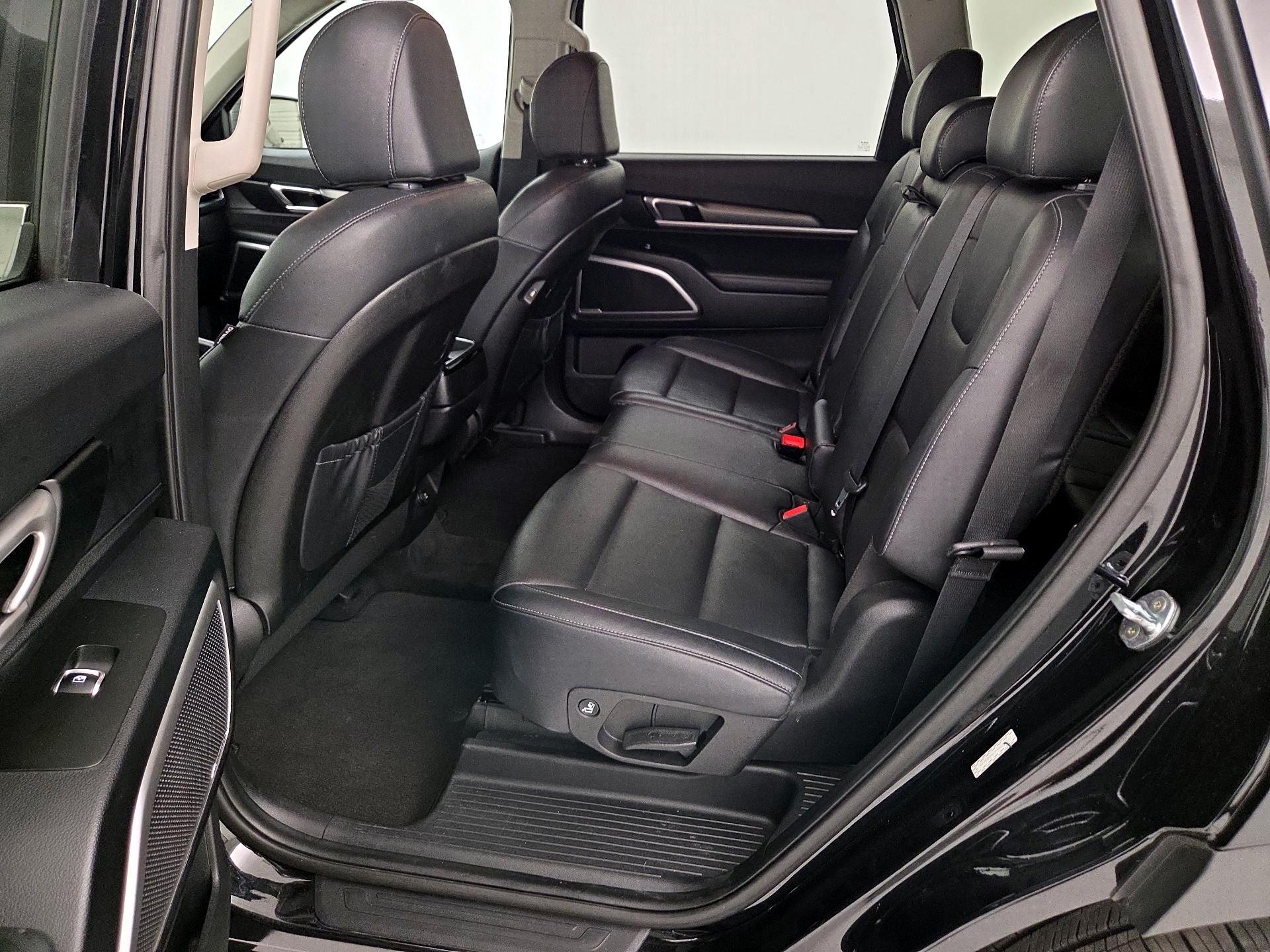 Thumbnail: 2022 Kia Telluride - 19