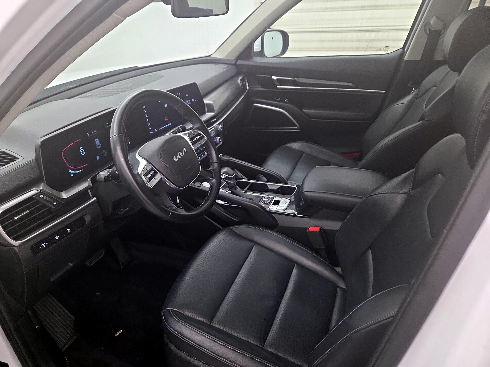 Thumbnail: 2023 Kia Telluride - 9