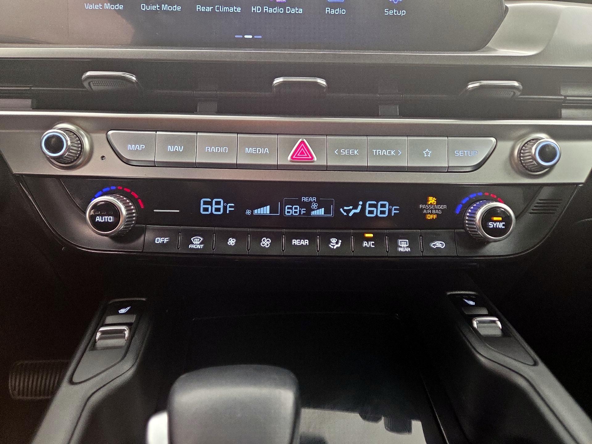 Thumbnail: 2023 Kia Telluride - 15