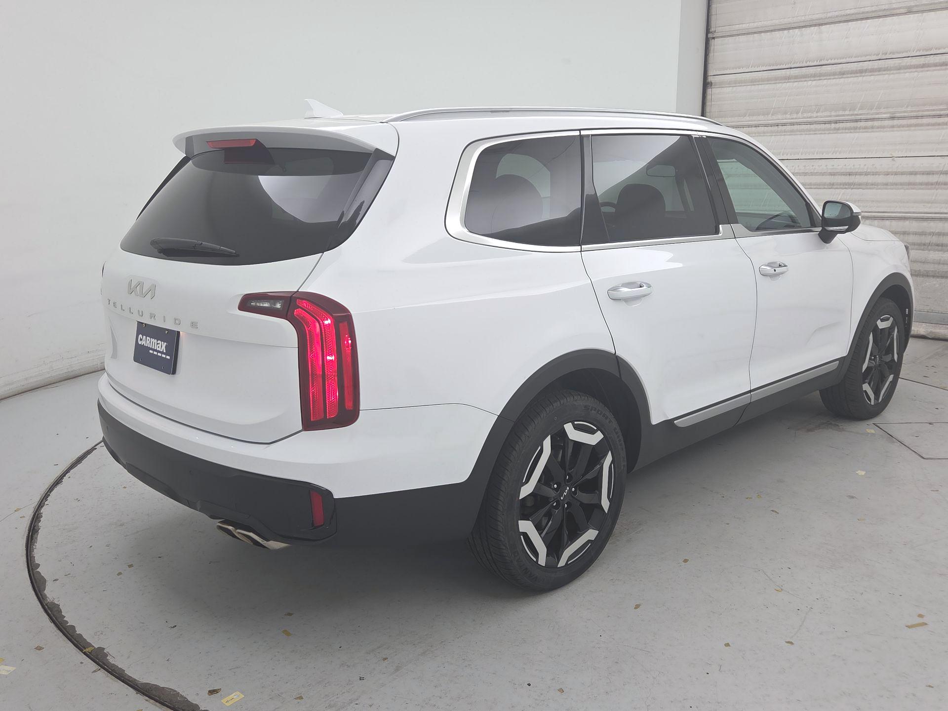 Thumbnail: 2023 Kia Telluride - 5