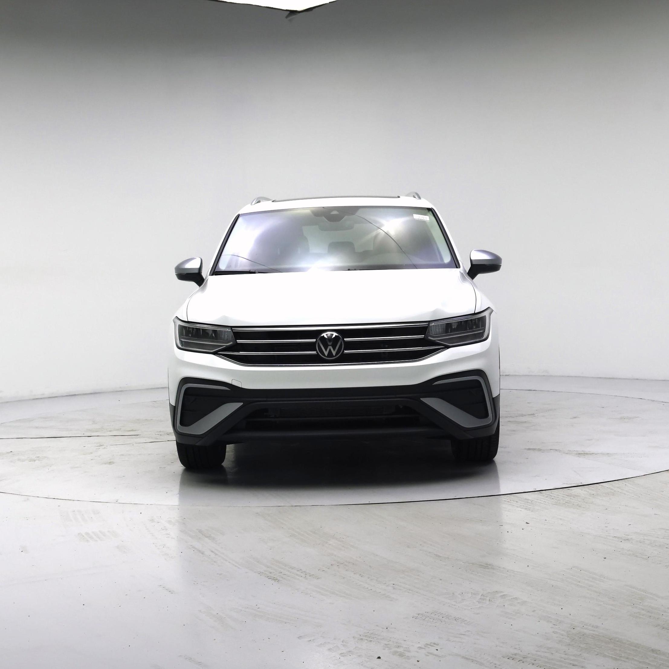 Thumbnail: 2024 Volkswagen Tiguan - 5
