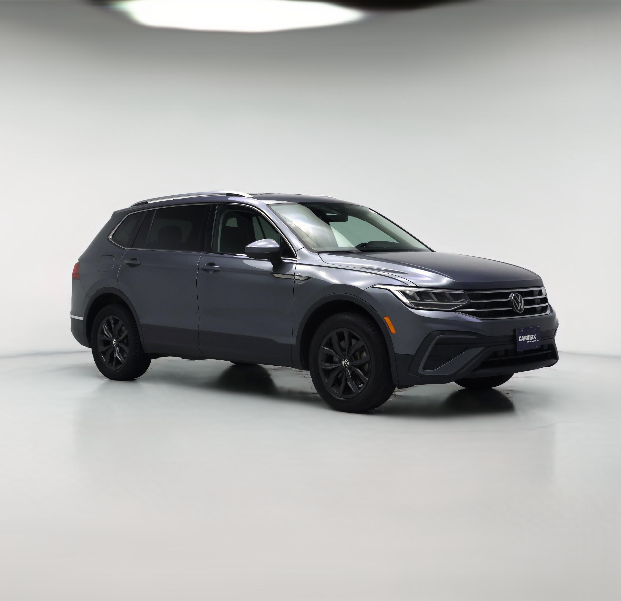 Thumbnail: 2024 Volkswagen Tiguan - 1