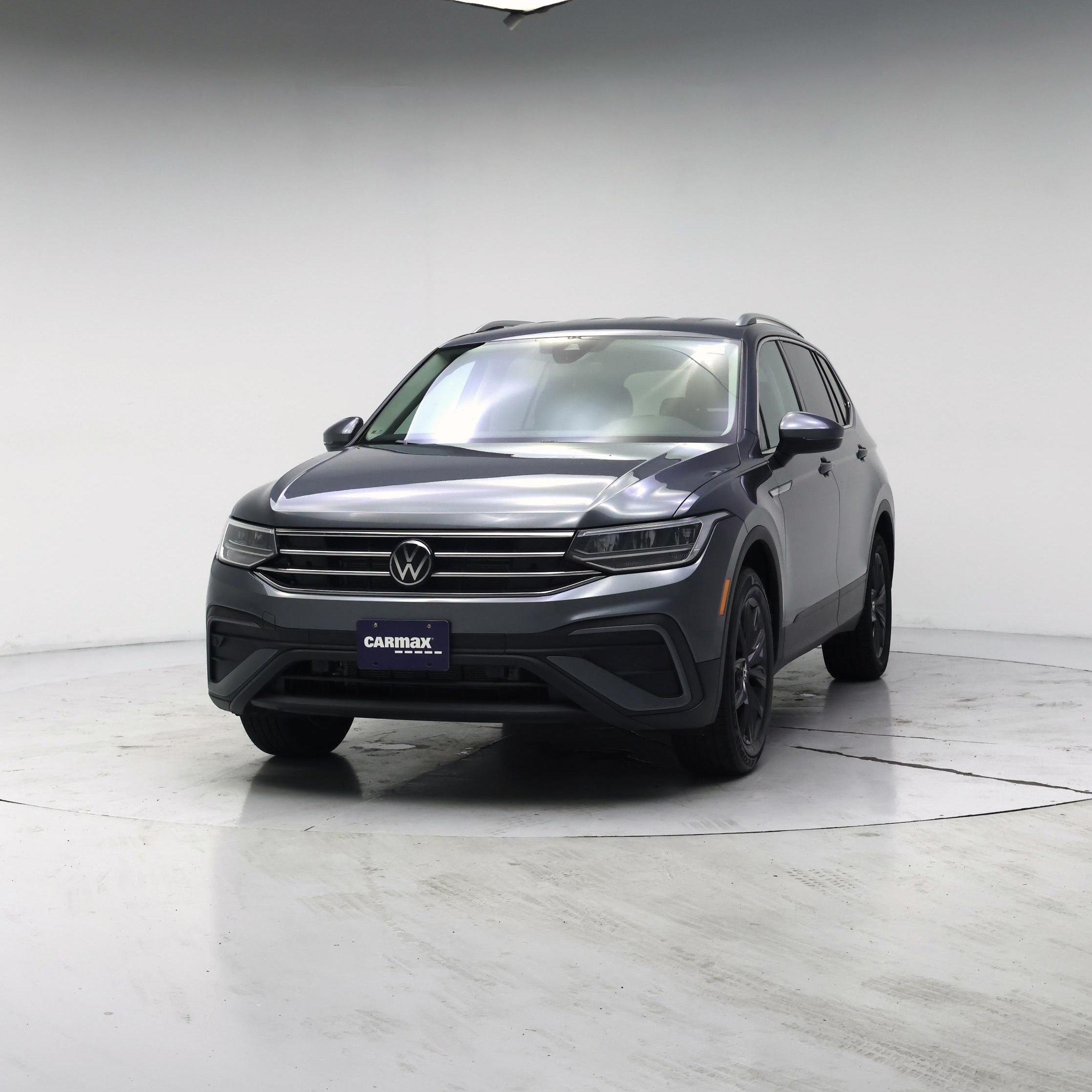 Thumbnail: 2024 Volkswagen Tiguan - 4