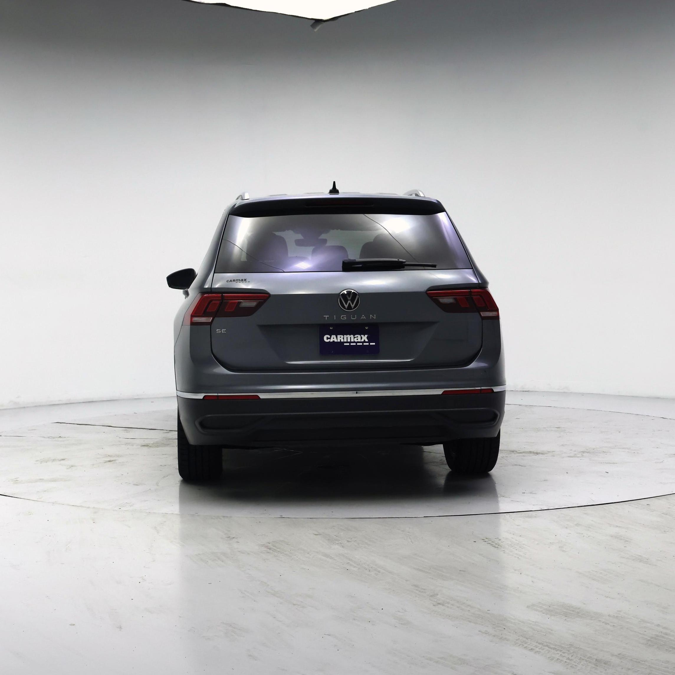Thumbnail: 2024 Volkswagen Tiguan - 6