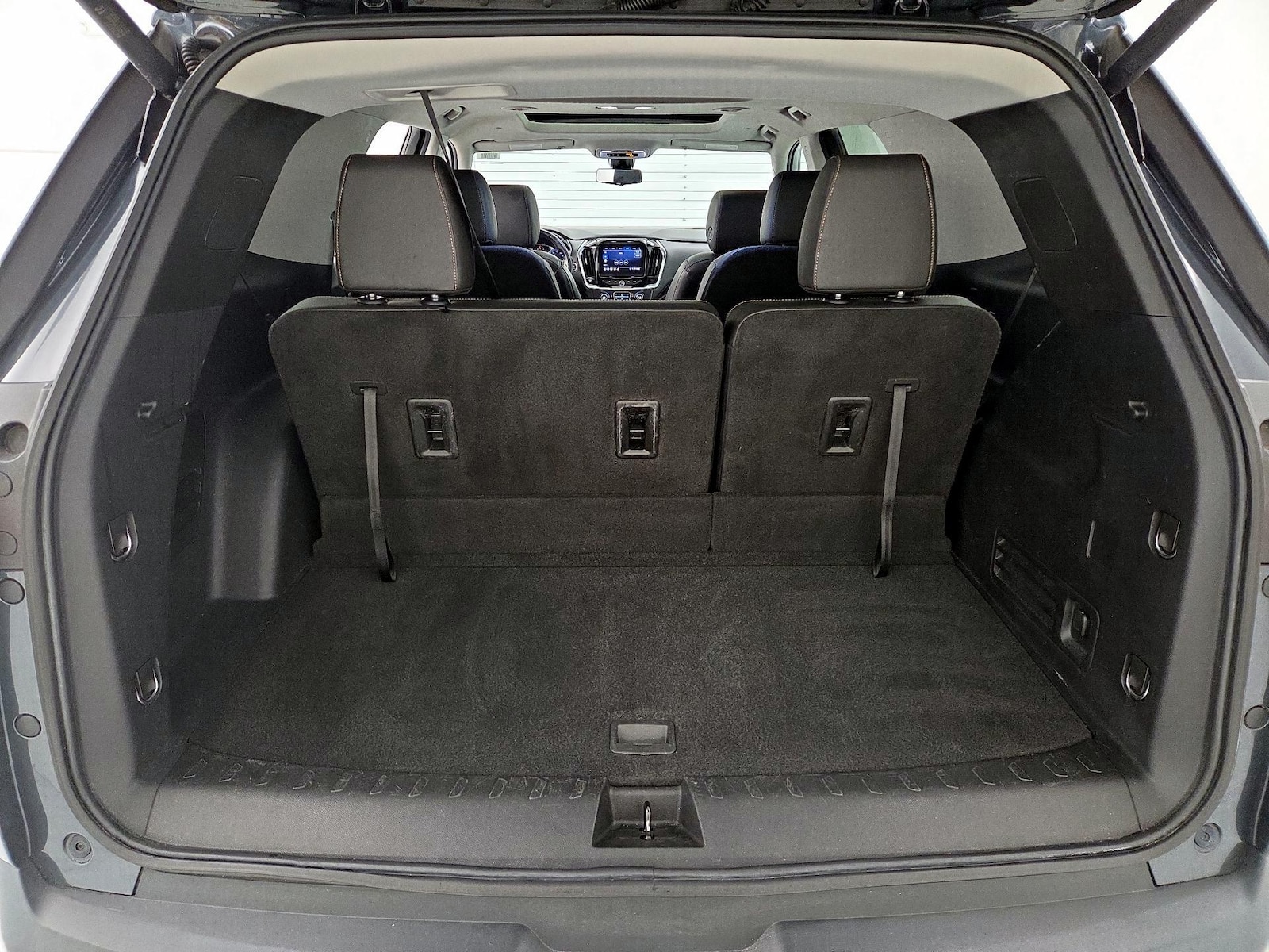 2021 Chevrolet Traverse RS - Photo 24