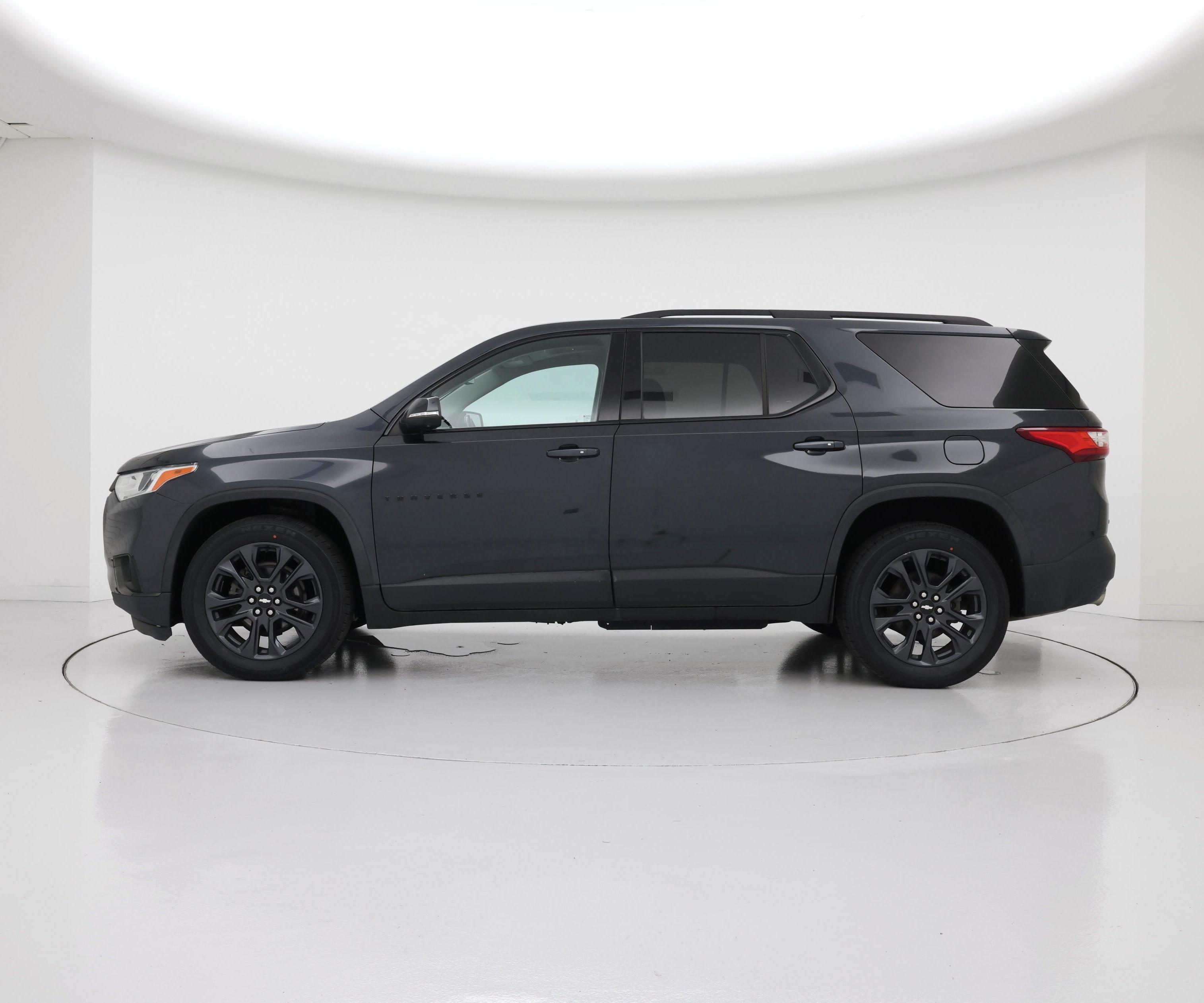 Thumbnail: 2021 Chevrolet Traverse - 3