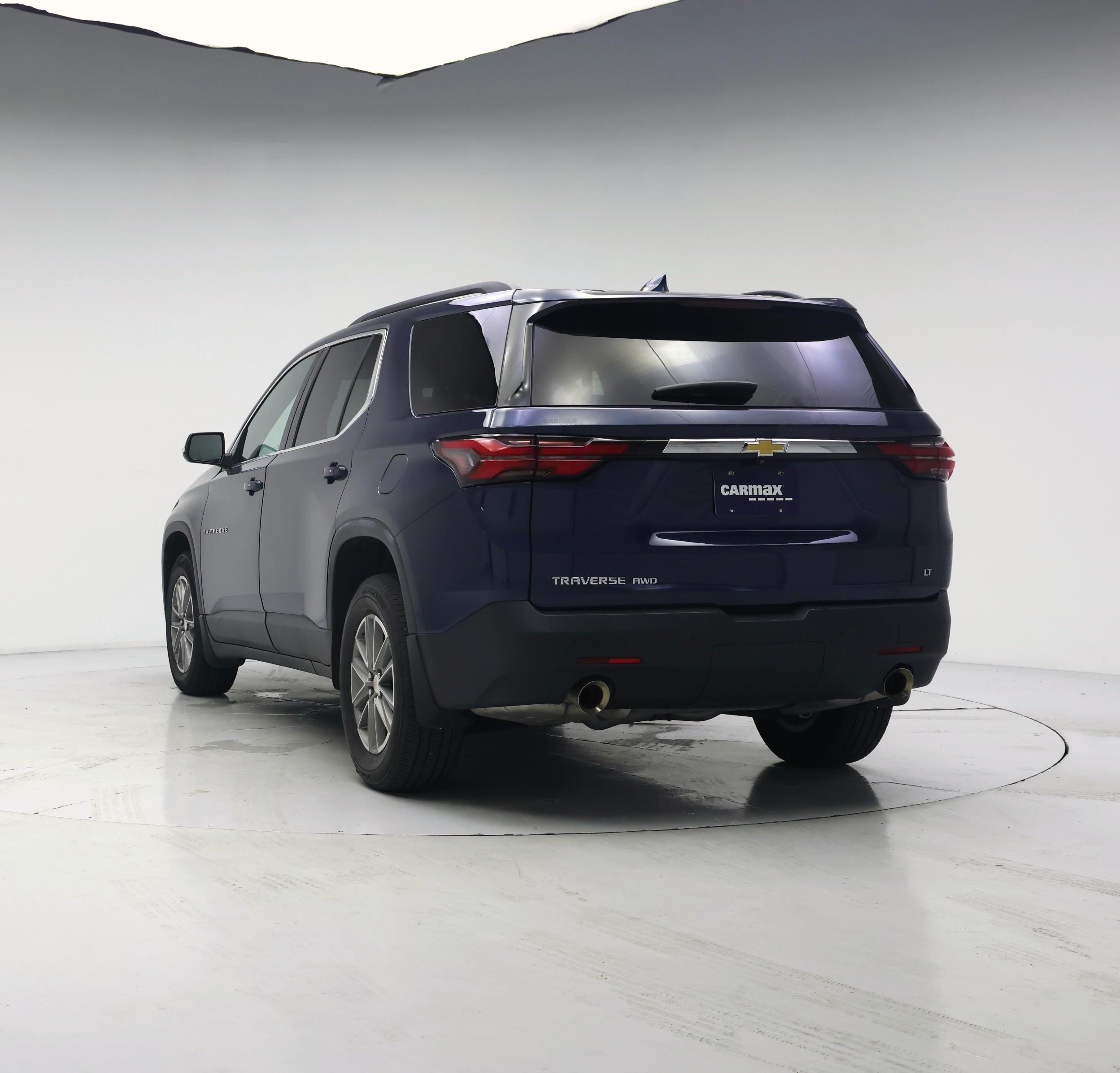 Thumbnail: 2023 Chevrolet Traverse - 2