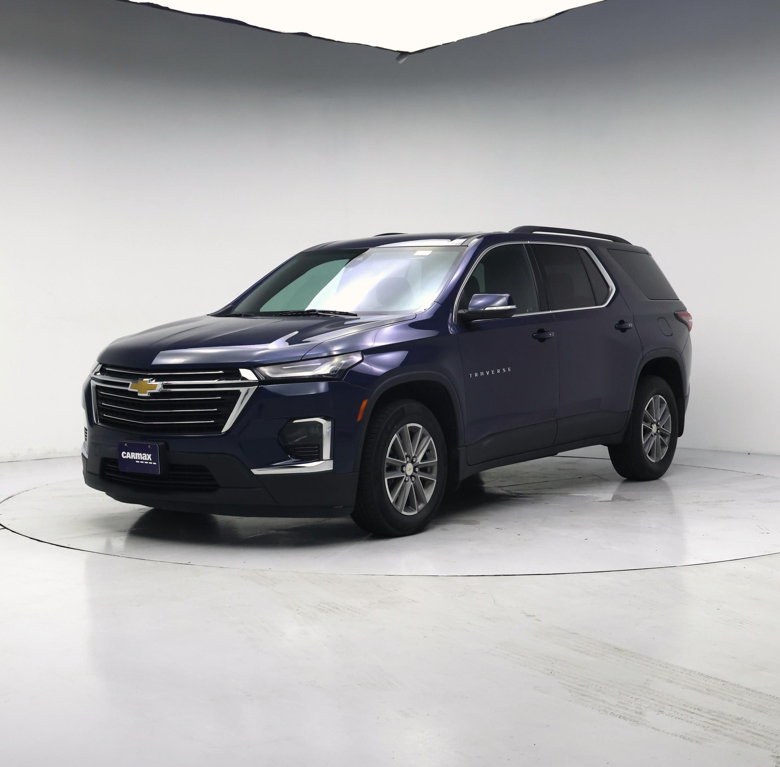 Thumbnail: 2023 Chevrolet Traverse - 4