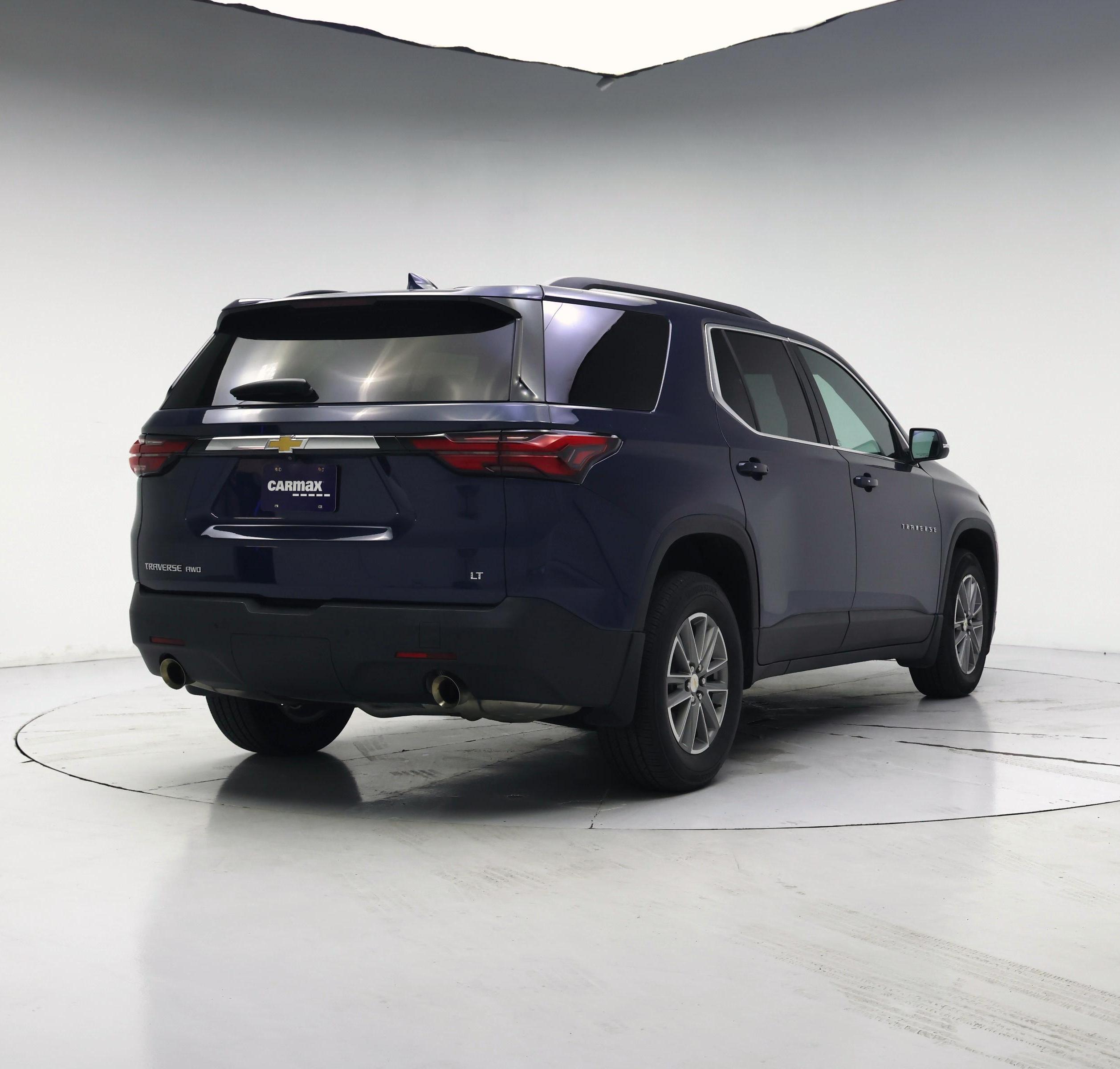 Thumbnail: 2023 Chevrolet Traverse - 8