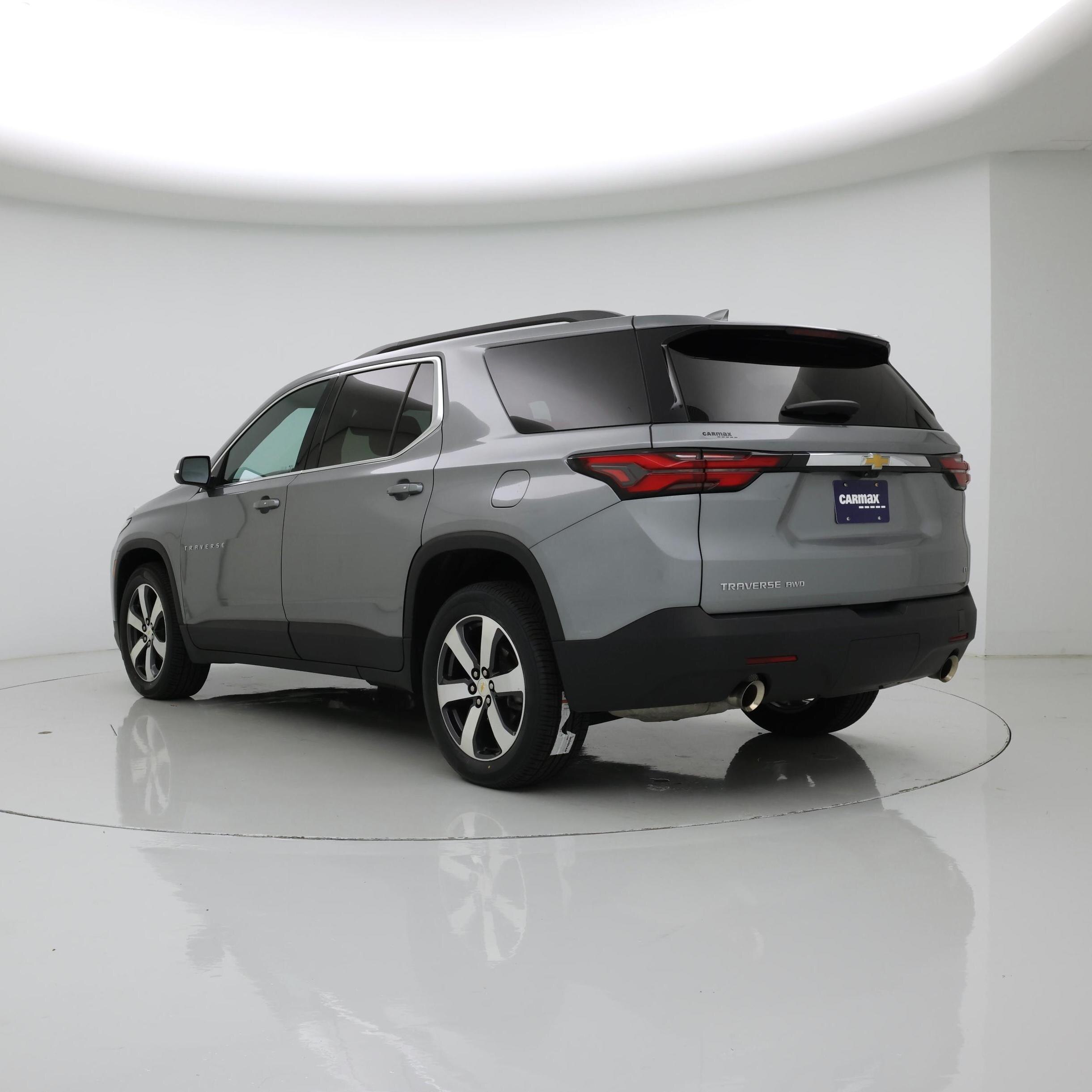 Thumbnail: 2023 Chevrolet Traverse - 2