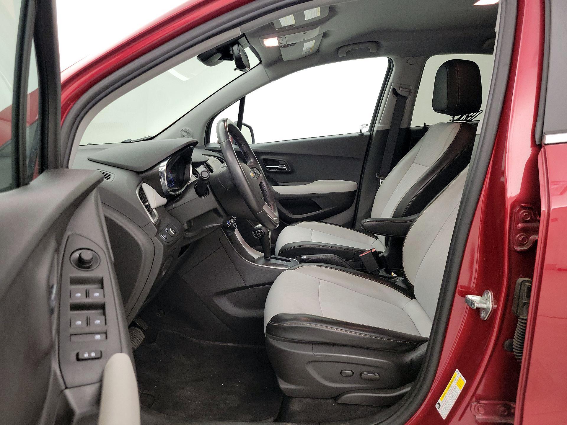 Thumbnail: 2020 Chevrolet Trax - 11