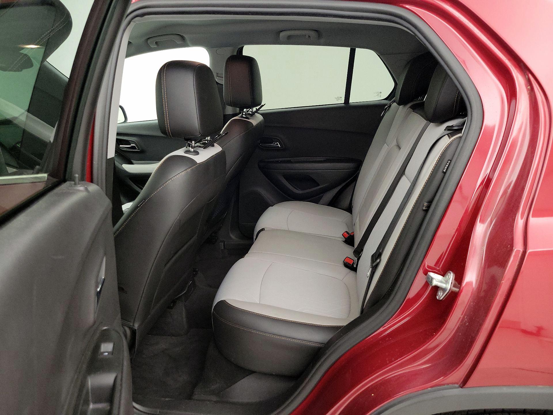 Thumbnail: 2020 Chevrolet Trax - 19
