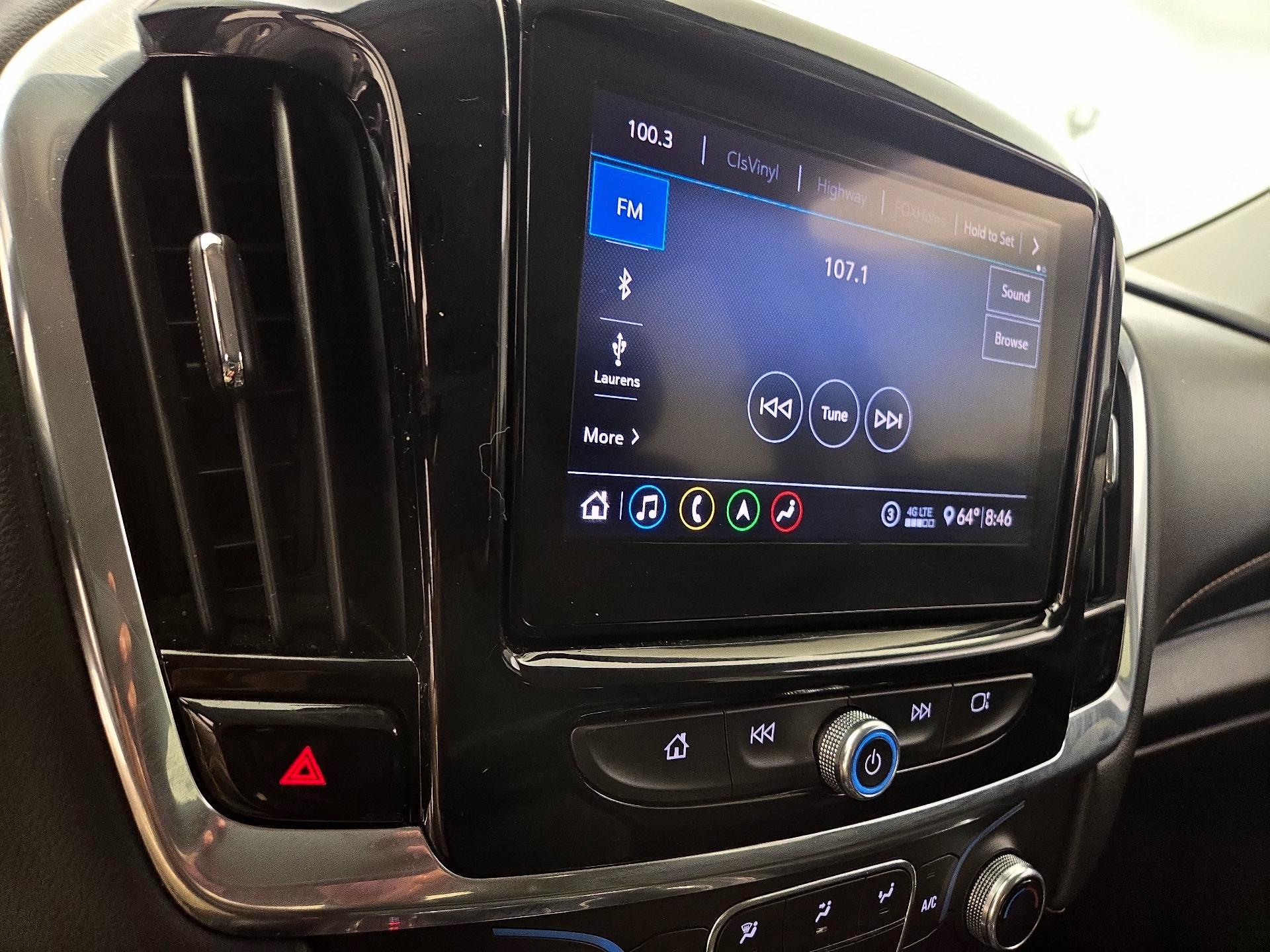 Thumbnail: 2021 Chevrolet Traverse - 16