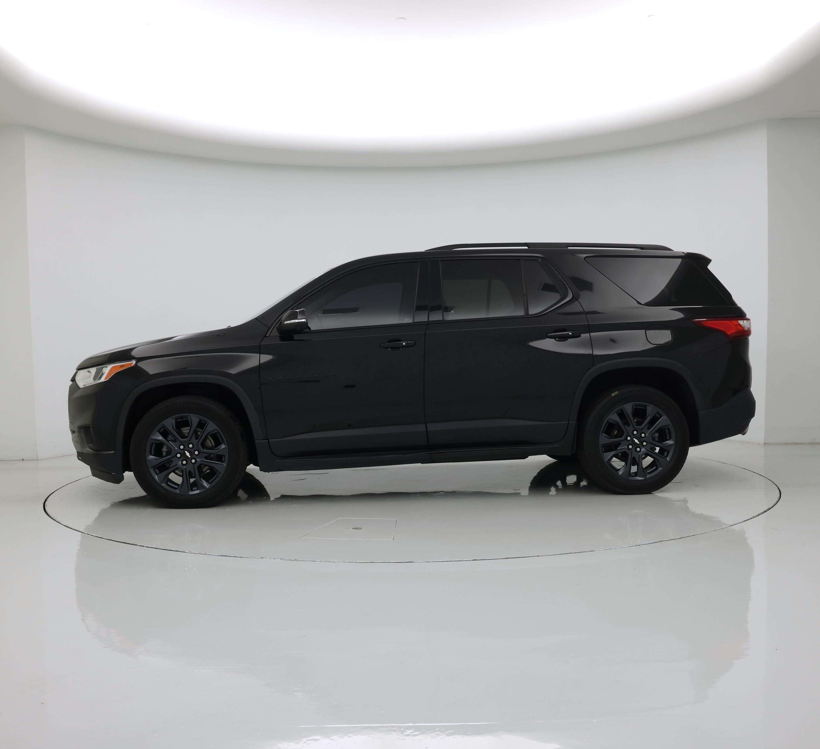 Thumbnail: 2021 Chevrolet Traverse - 3