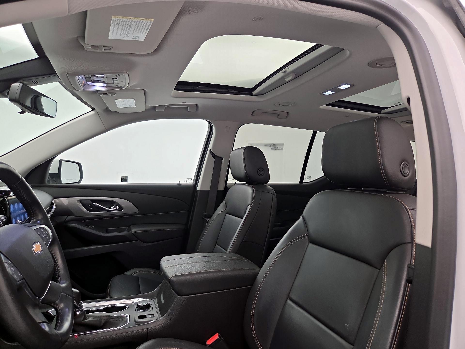 Thumbnail: 2021 Chevrolet Traverse - 19